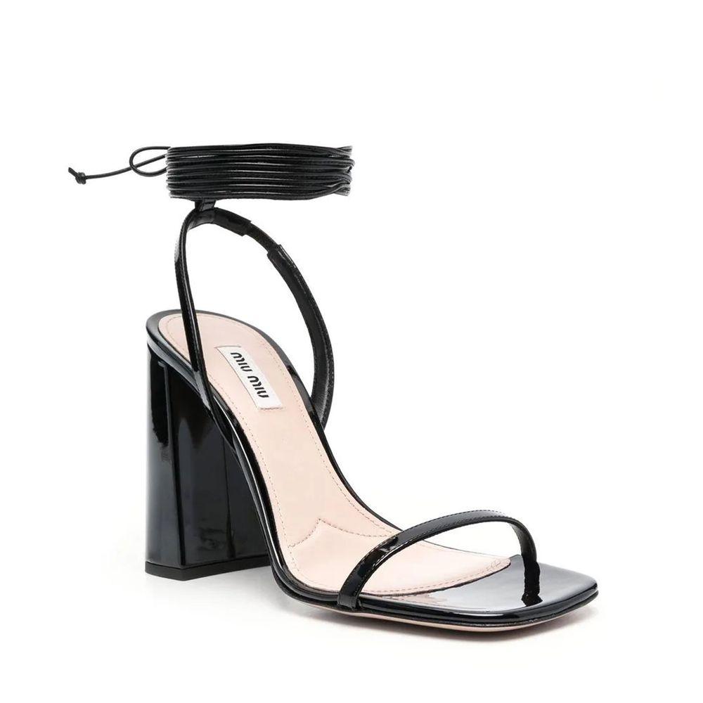 10219242 - PreLoved & Luxe