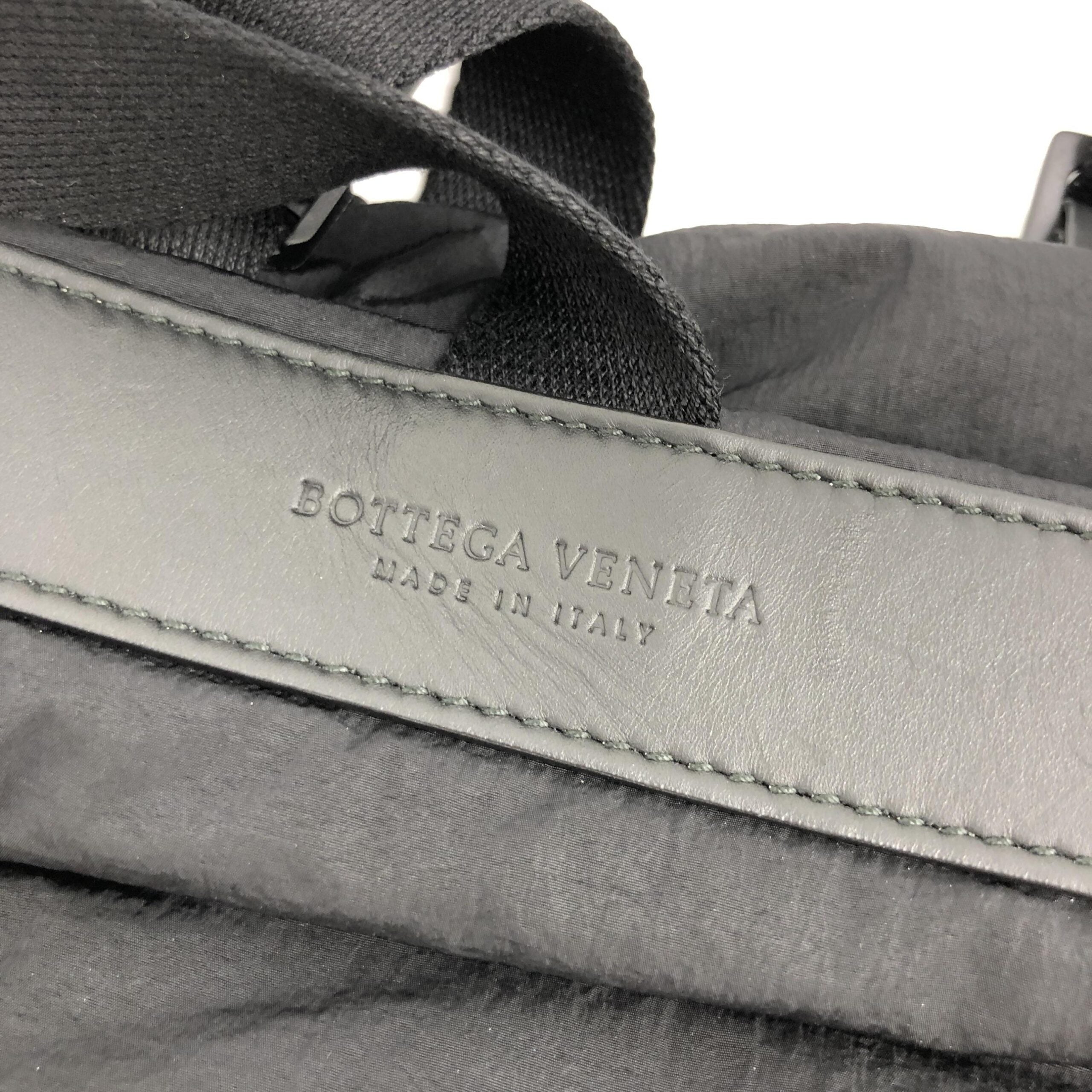 Pre-Owned Bottega Veneta Black And Blue Nylon Convertible Tote Black, Blue Women's AB (Very Good — between Lightly Used and Used)