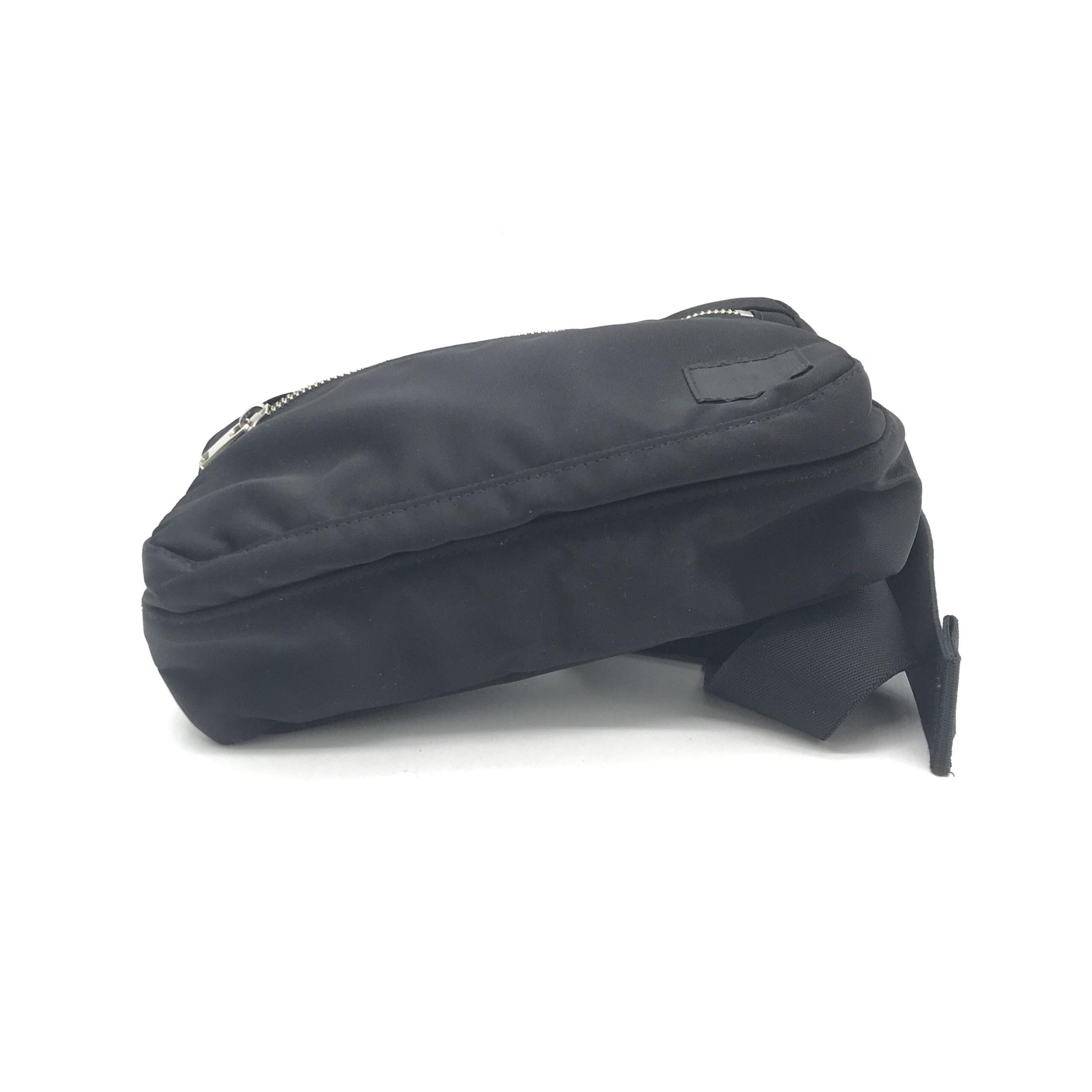 Pre-Owned Porter Black Waist Pouch With Zippered Compartments Black Women's AB (Very Good — between Lightly Used and Used)