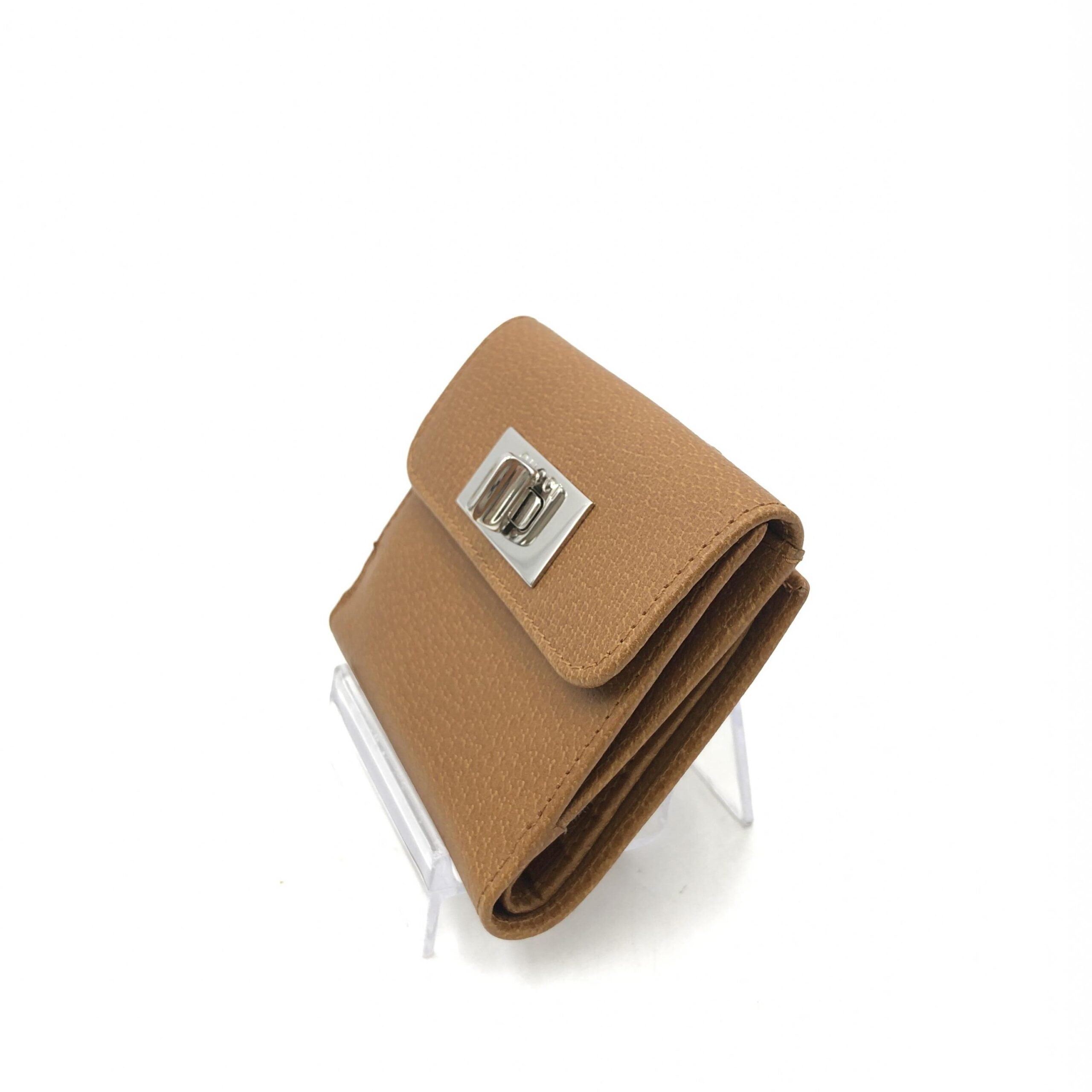 Pre-Owned Gucci Brown Leather Wallet Brown Women's AB (Very Good — between Lightly Used and Used)