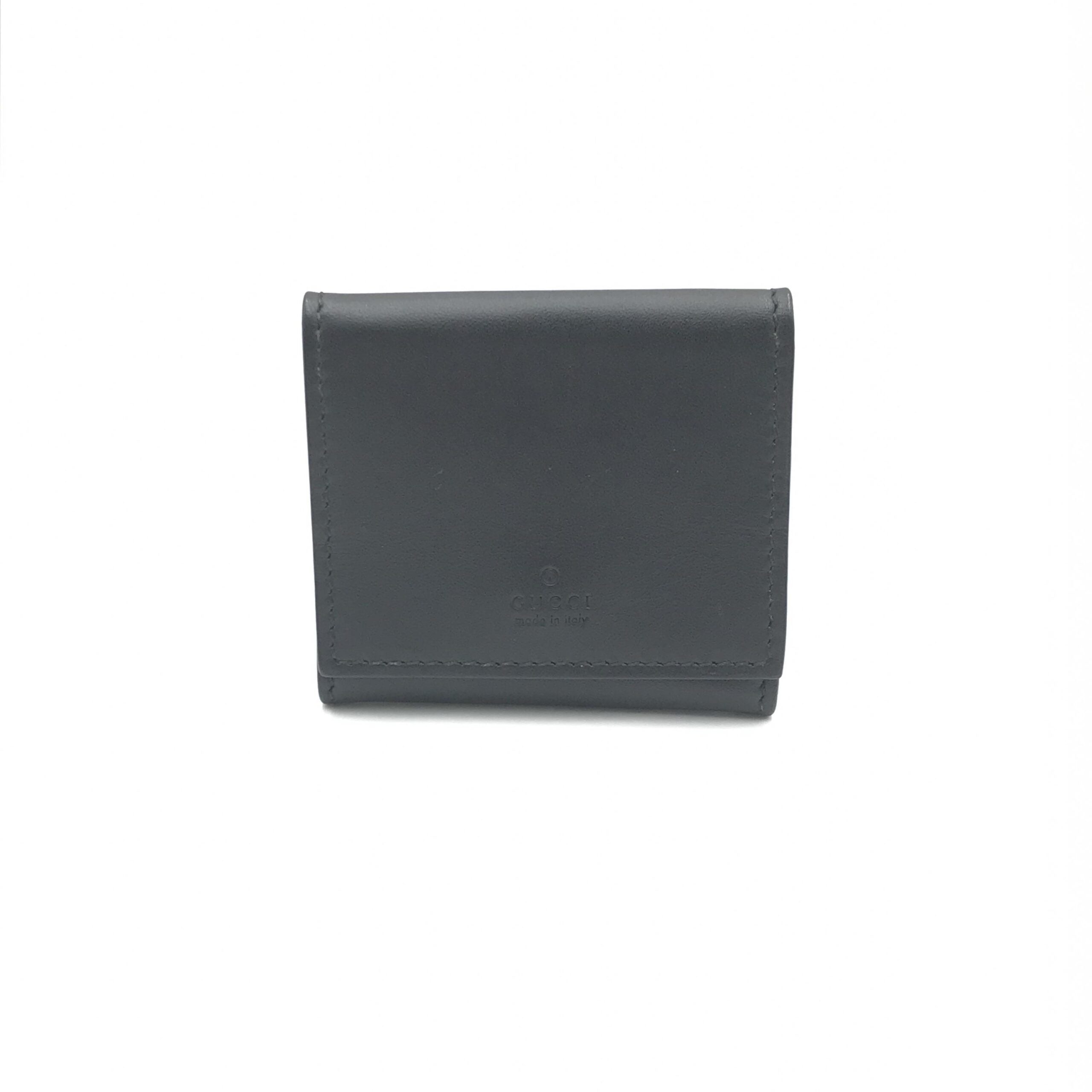 Gucci Compact Leather Wallet With Sleek Design - PreLoved & Luxe