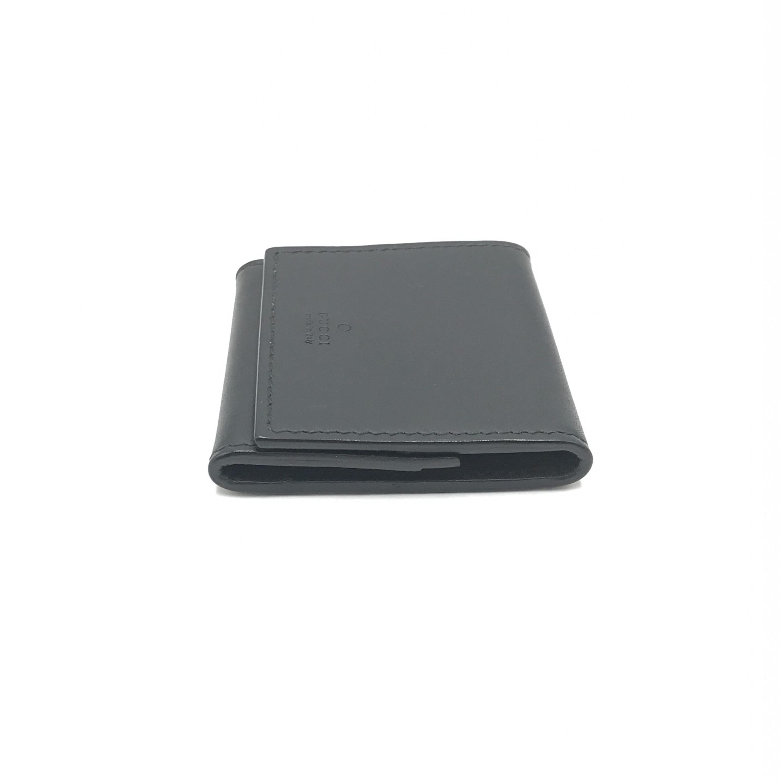 Pre-Owned Gucci Compact Leather Wallet With Sleek Design Black Women's B+ (Good — light signs of wear)