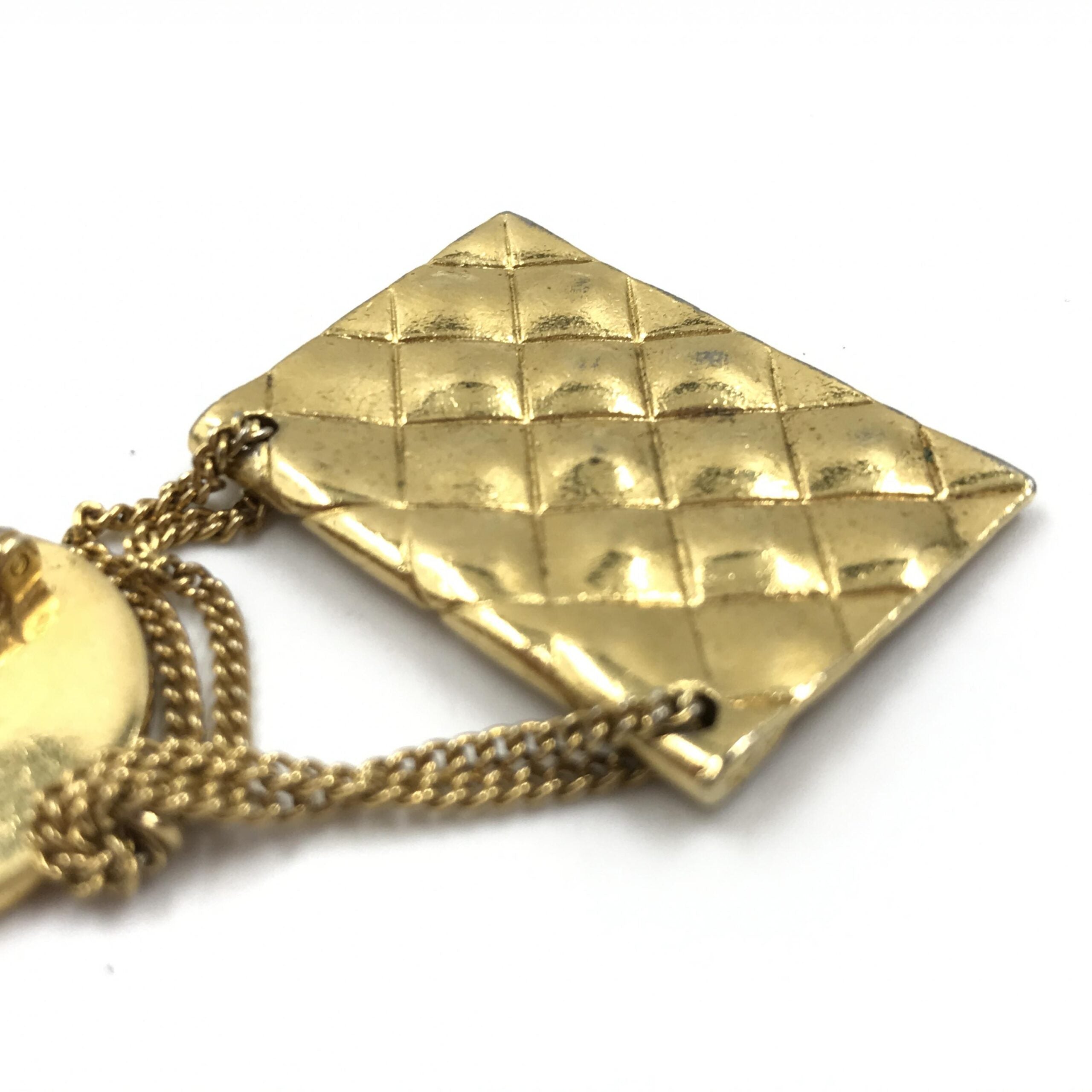 Pre-Owned Chanel Gold Plated Bag Motif Brooch Gold Women's AB (Very Good — between Lightly Used and Used)