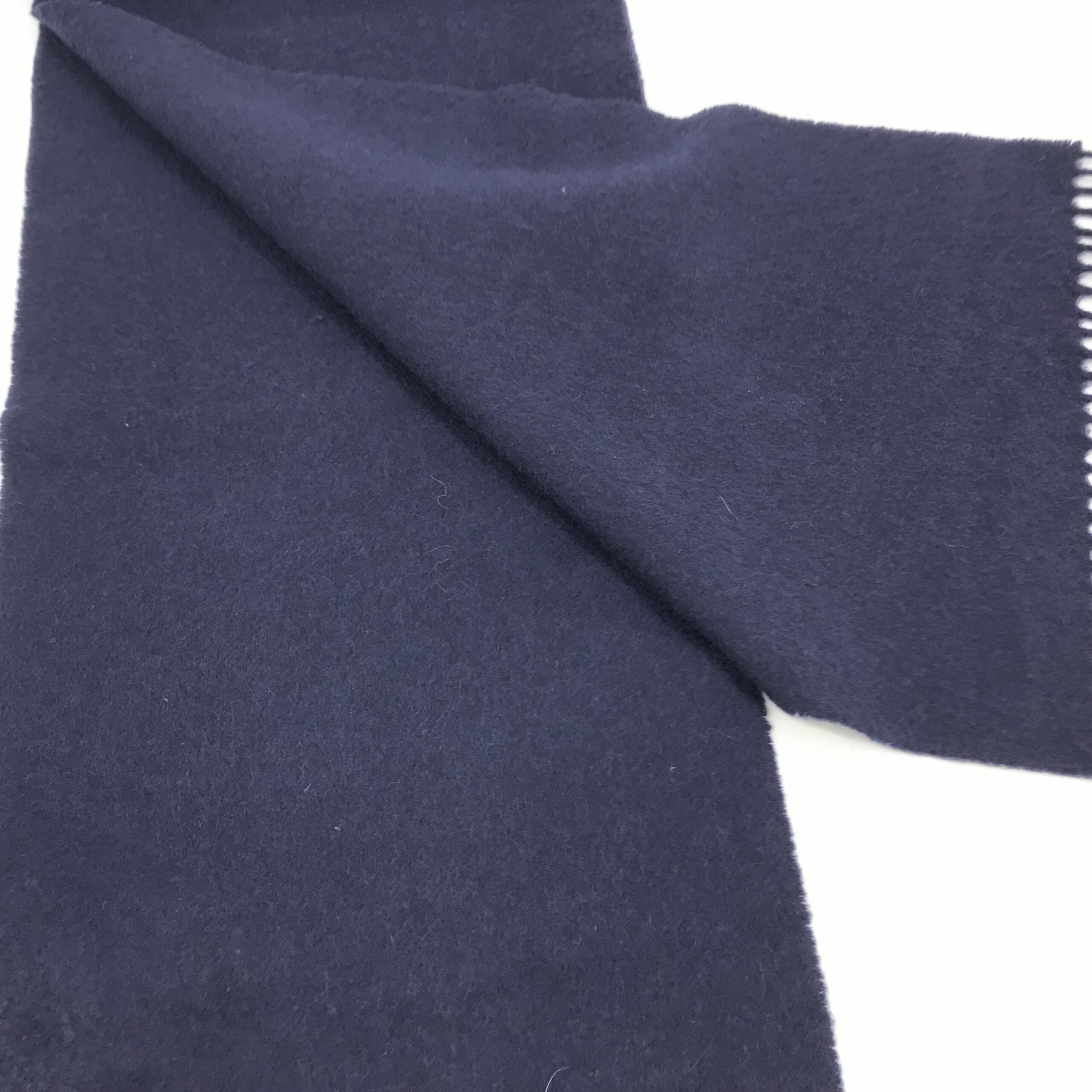 Pre-Owned Johnstons of elgin Navy Blue Soft Wool Scarf Navy Blue Women's AB (Very Good — between Lightly Used and Used)