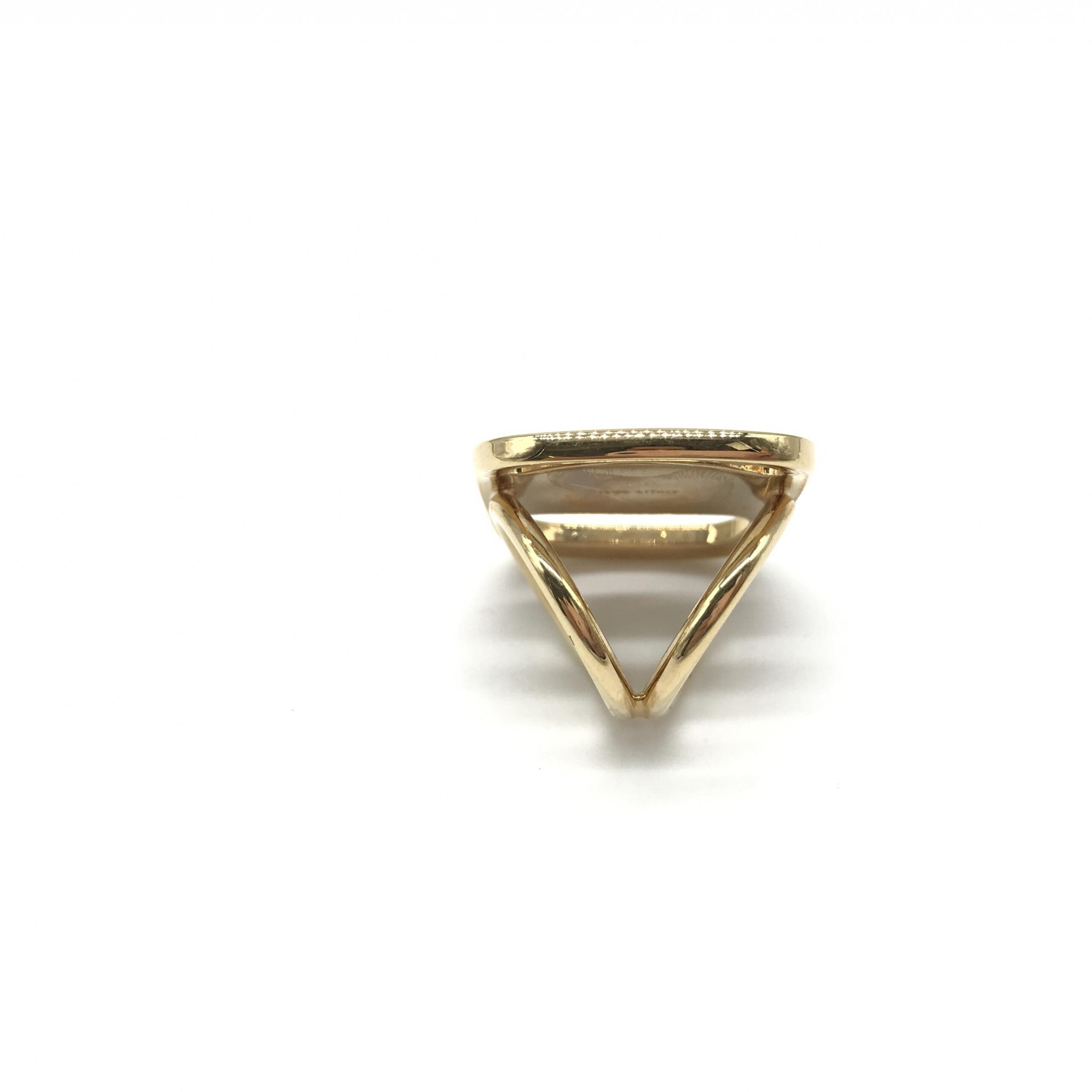Pre-Owned Salvatore Ferragamo PLEATS PLEASE Designer Scarf Ring Gold Women's B (Good — visible signs of wear)