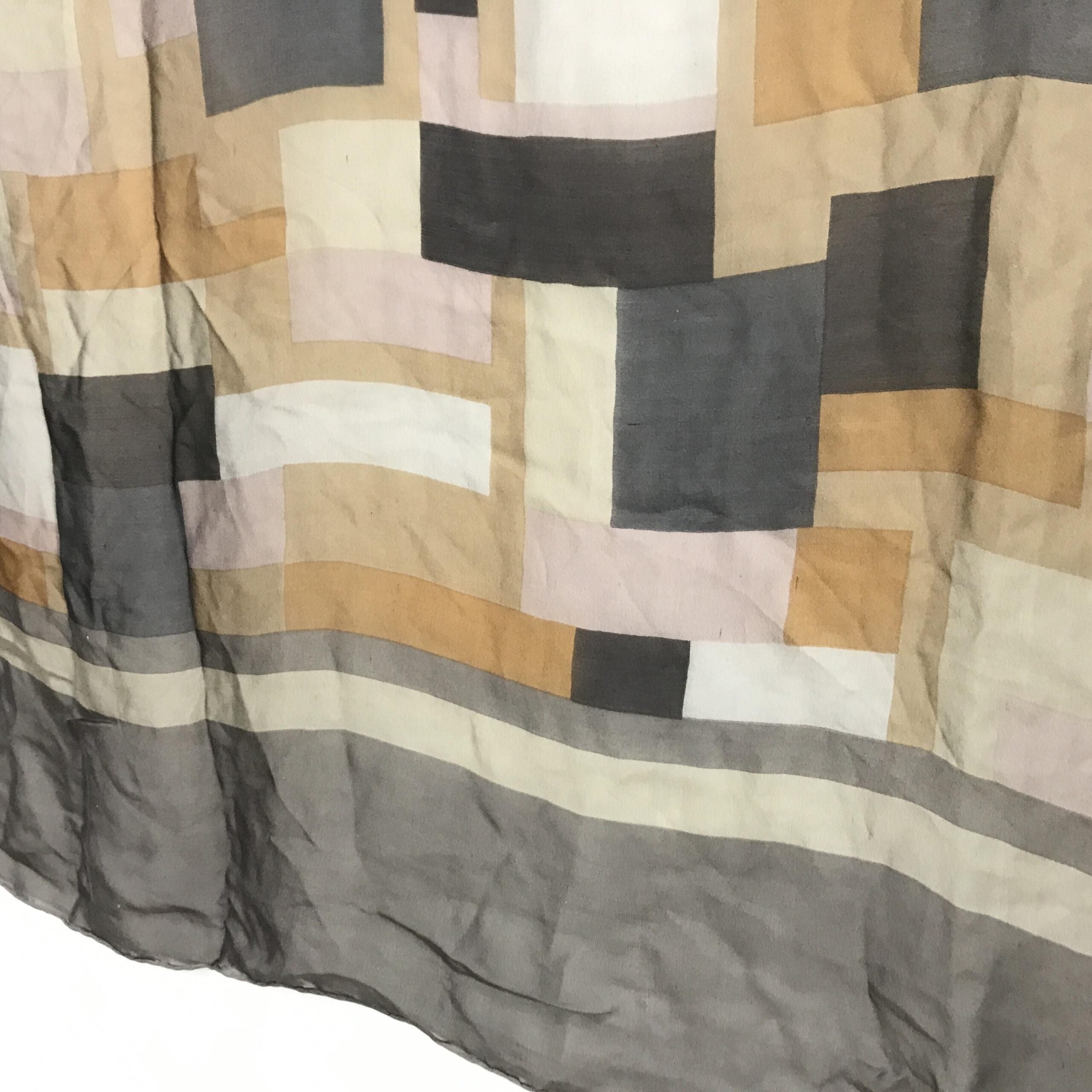 Pre-Owned Salvatore Ferragamo Scarf, Silk White Women's AB (Very Good — between Lightly Used and Used)