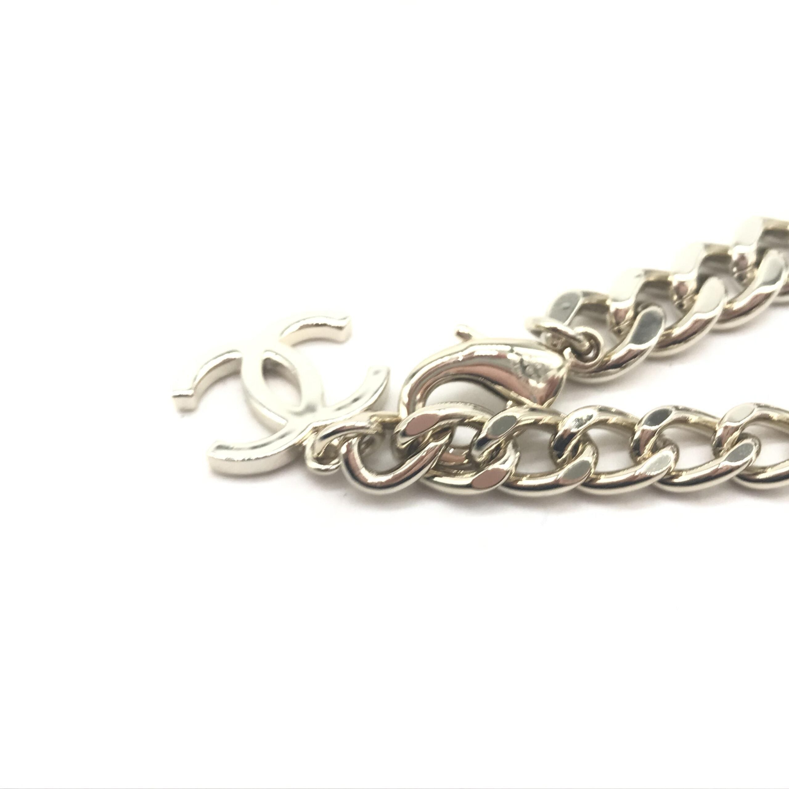 Pre-Owned Chanel Silver Tone Curb Chain Link Necklace Silver Women's AB (Very Good — between Lightly Used and Used)