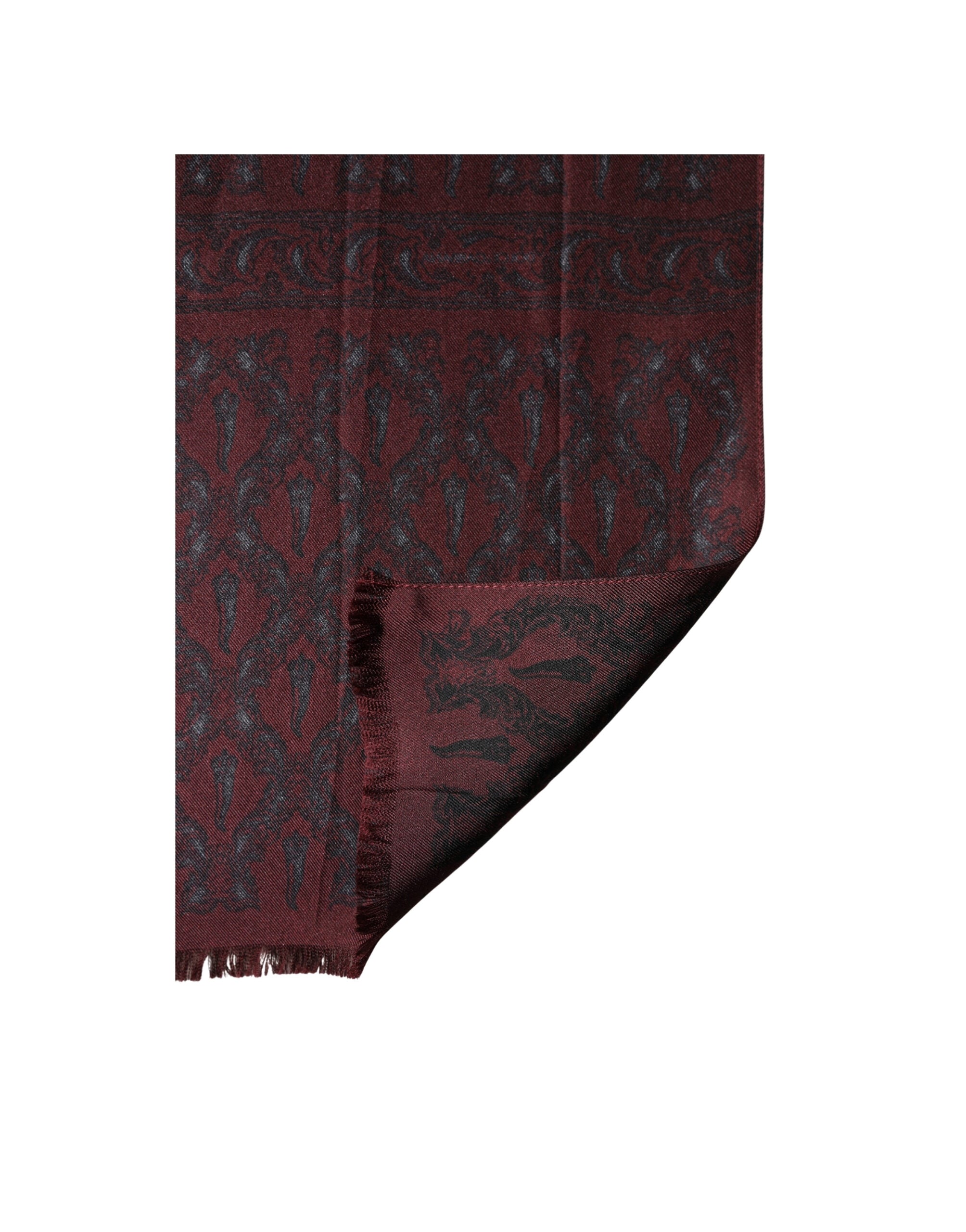 New Dolce & Gabbana Burgundy Black Silk Paisley Foulard 135cm X 22cm Scarf