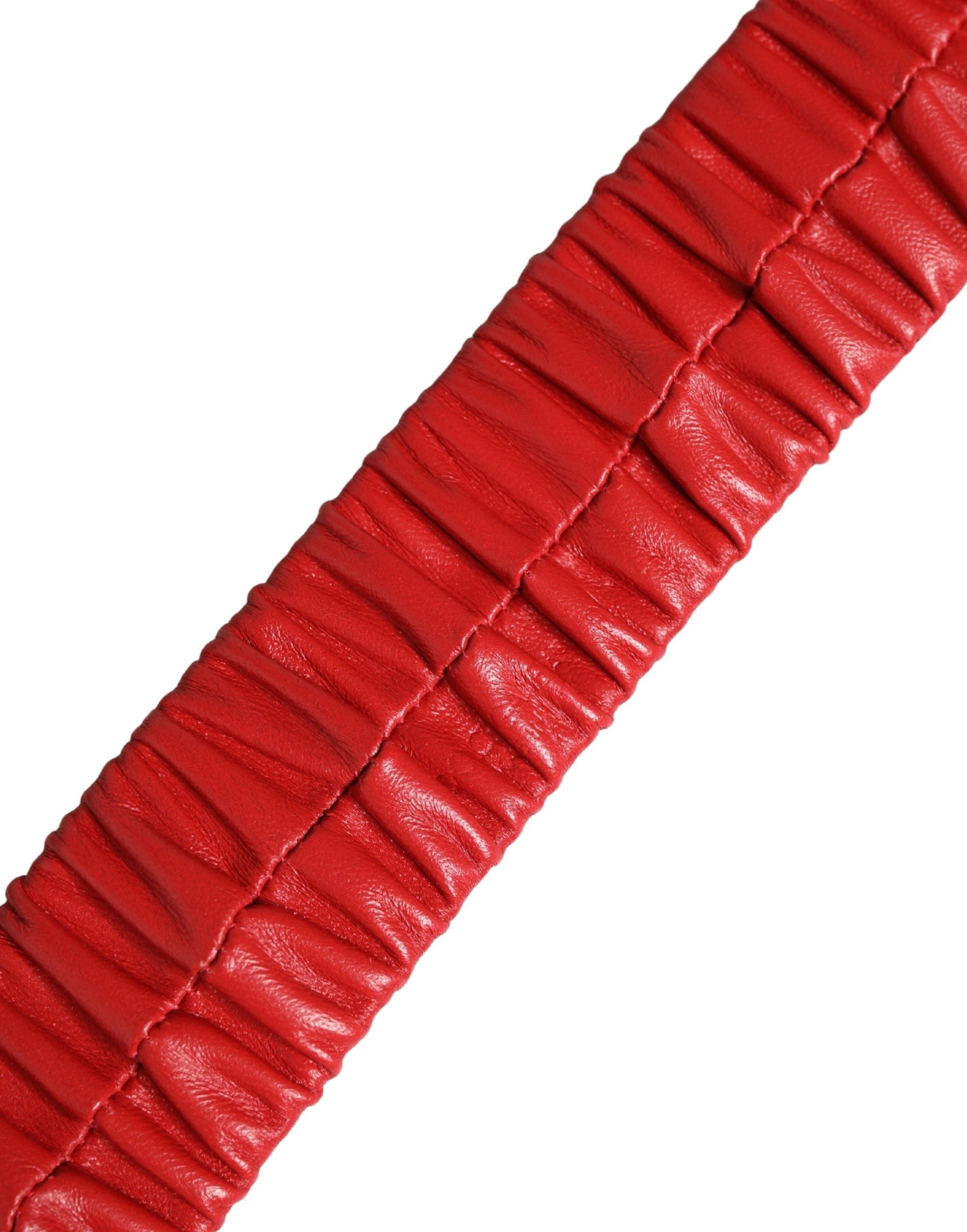 Pre-Owned Dolce & Gabbana Red Leather Gold Heart Metal Buckle Belt