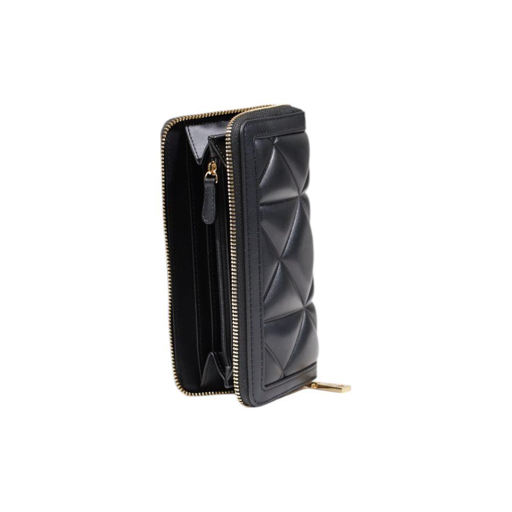 10389370 - PreLoved & Luxe