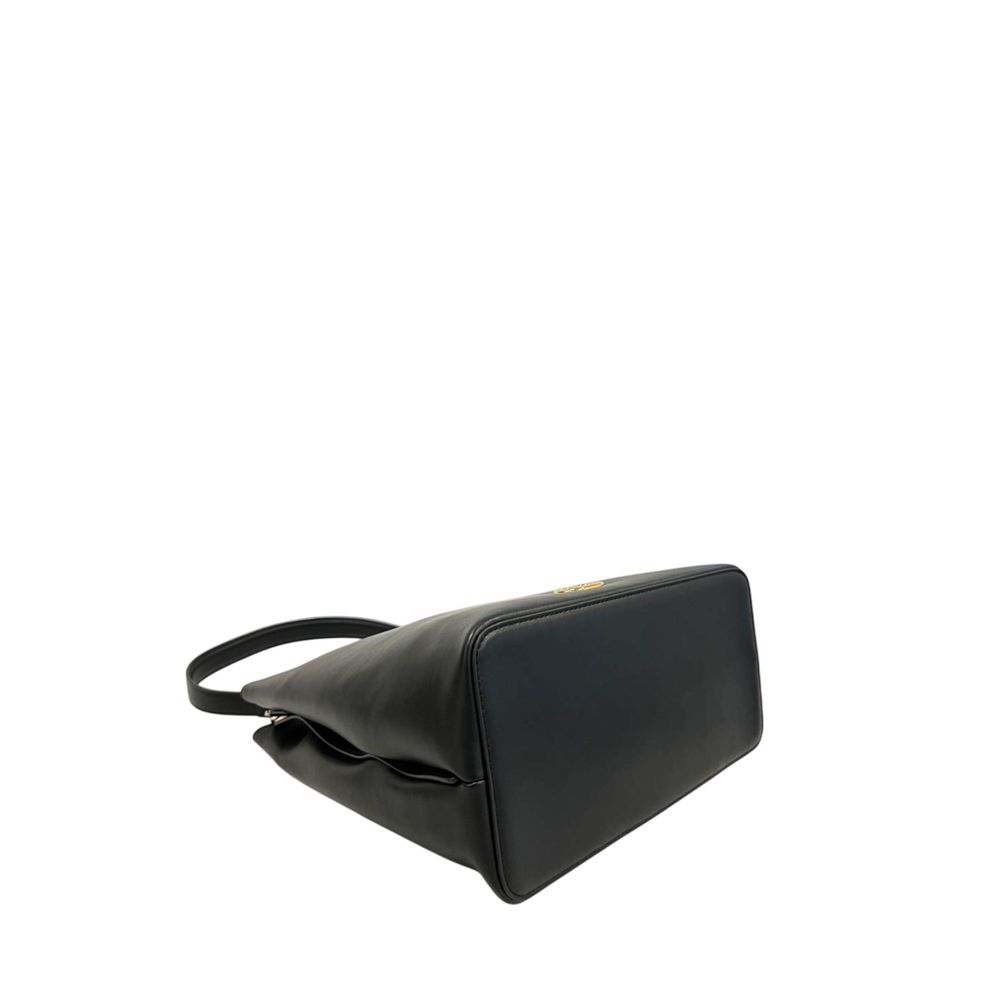 10392485 - PreLoved & Luxe