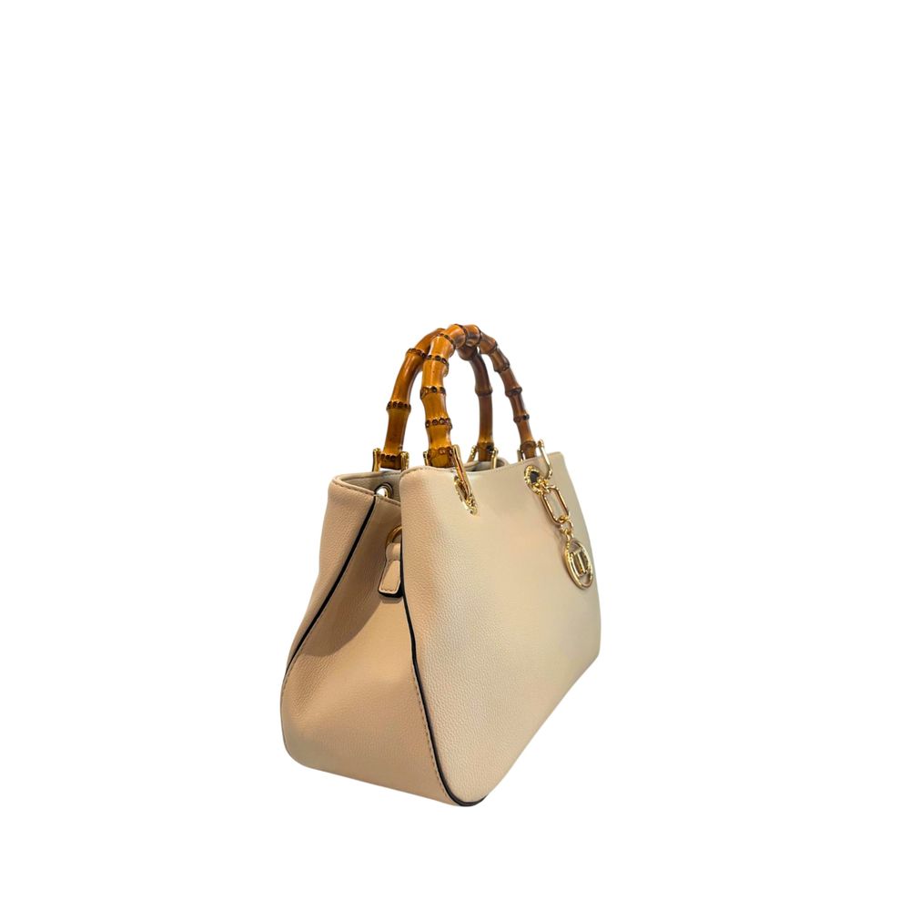 10392624 - PreLoved & Luxe