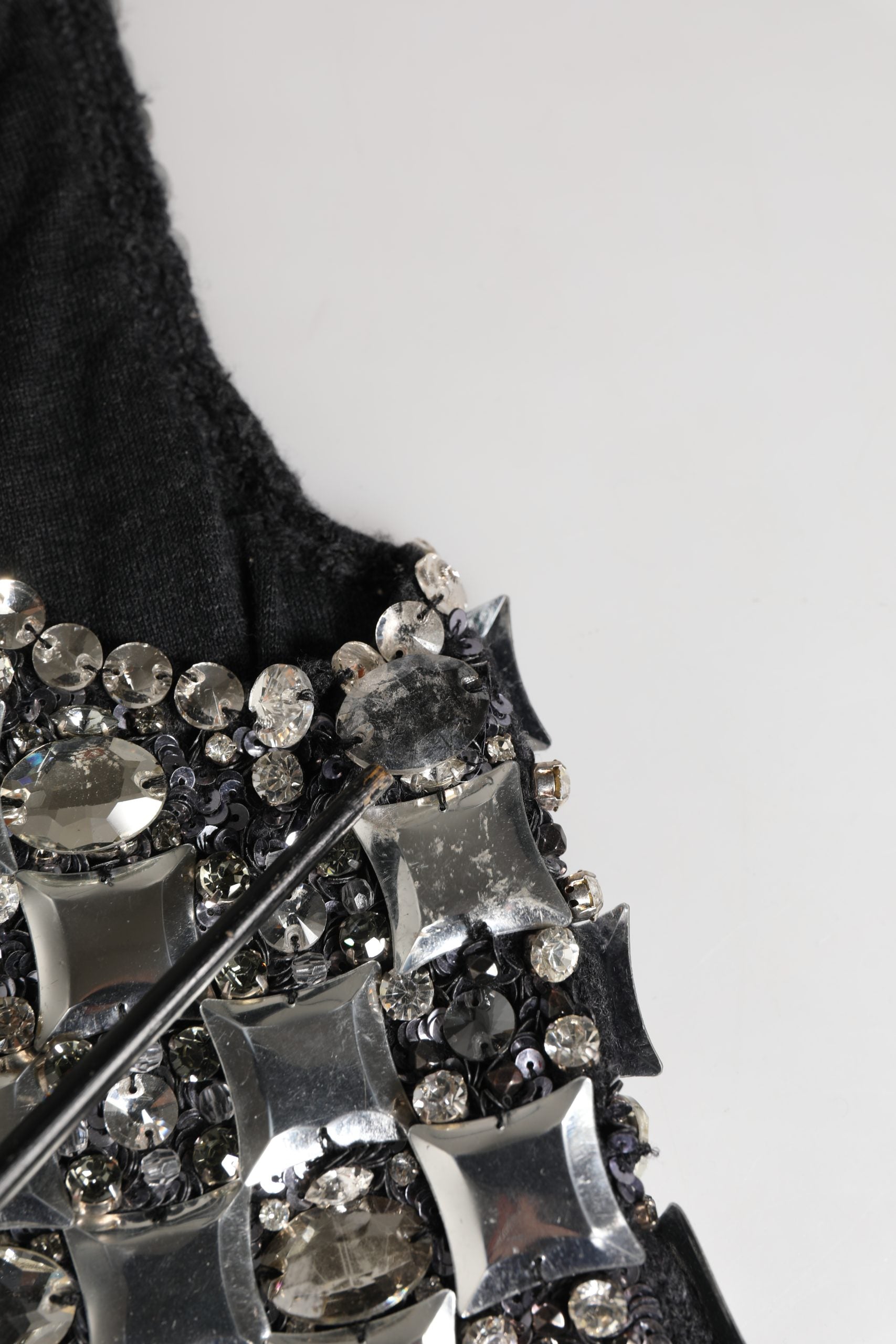 Pre-Owned Dolce & Gabbana Black Wool Crystal Embellished Balaclava Hat