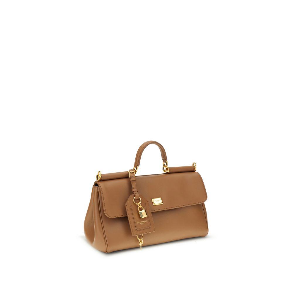 10403089 - PreLoved & Luxe