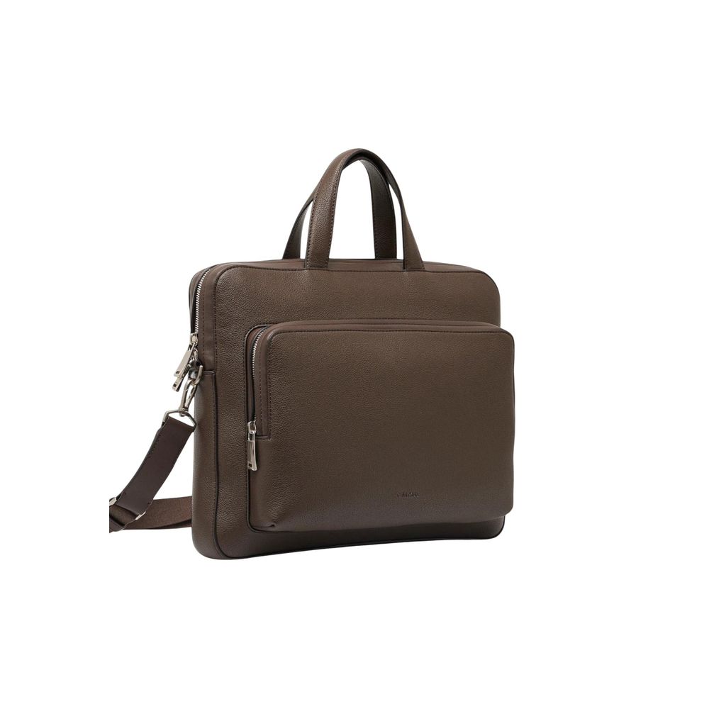 10424358 - PreLoved & Luxe