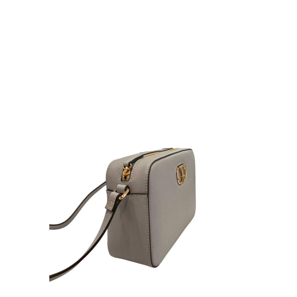 10443116 - PreLoved & Luxe