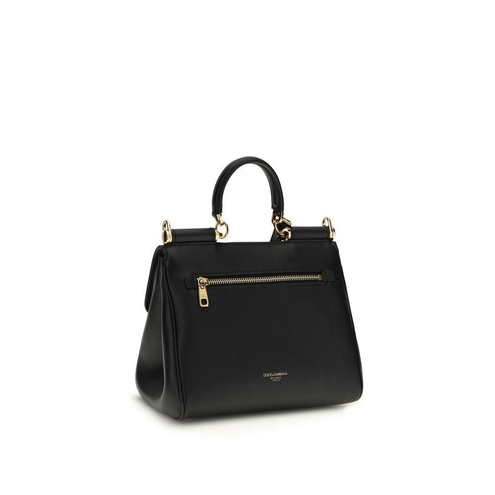 10453575 - PreLoved & Luxe