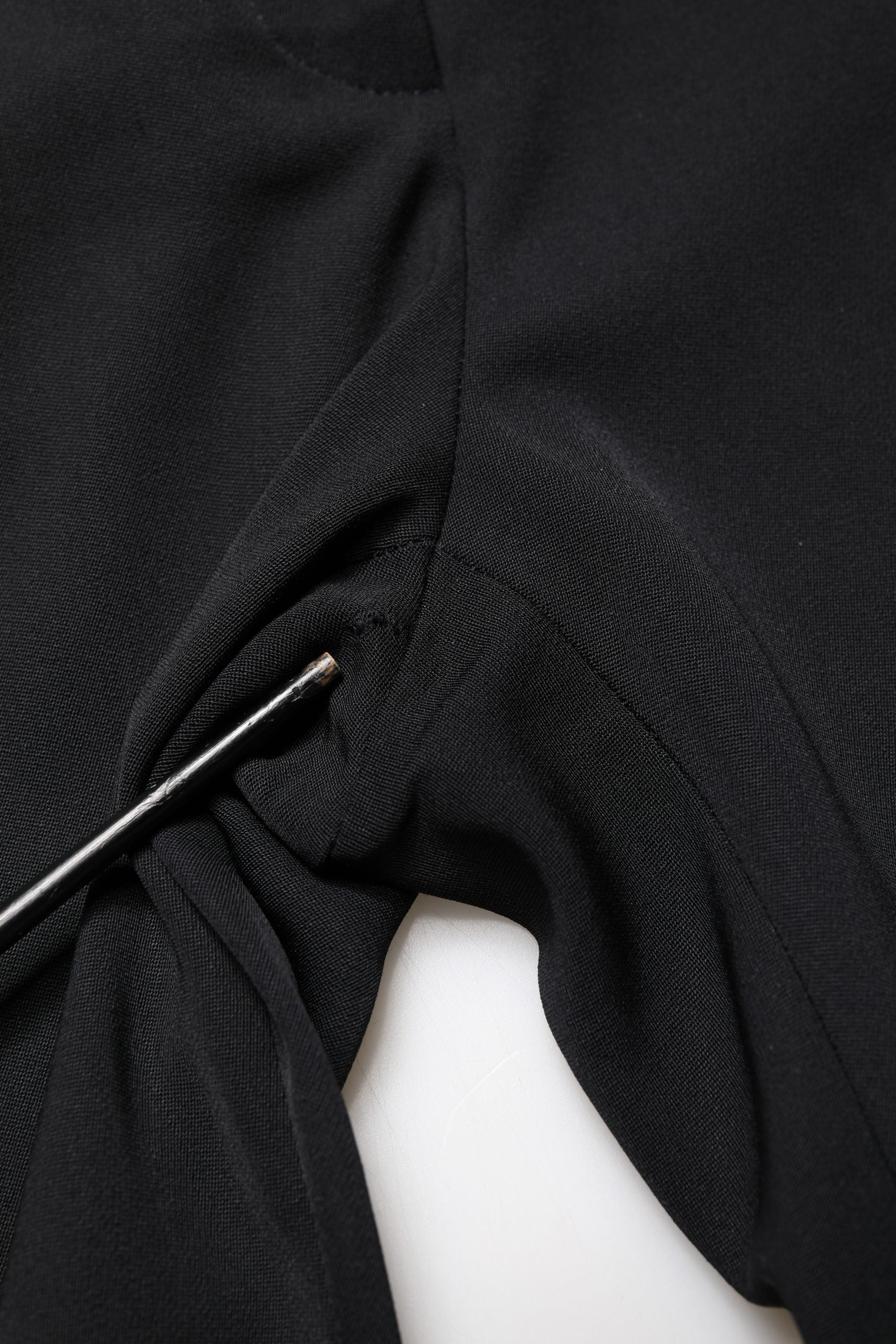 Pre-Owned Dolce & Gabbana Black Wool High Waist Cropped Tapered Pants