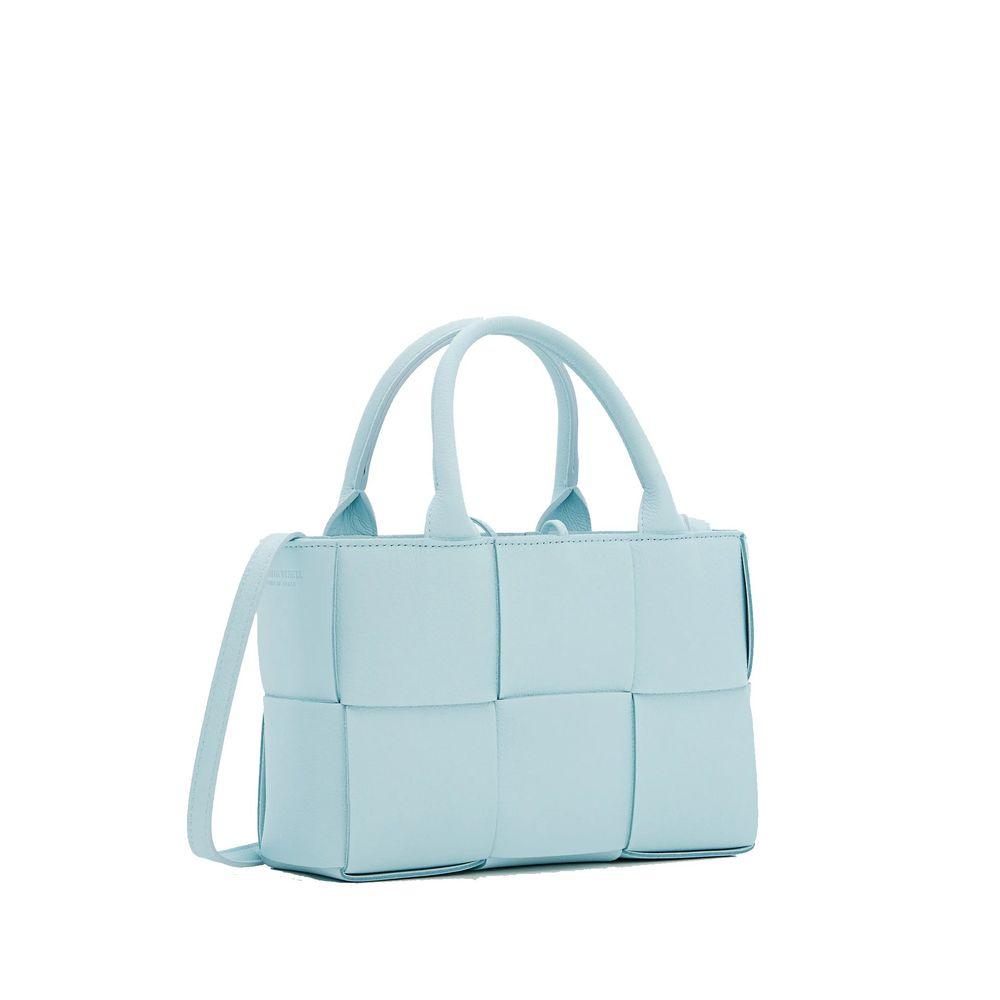 10474218 - PreLoved & Luxe