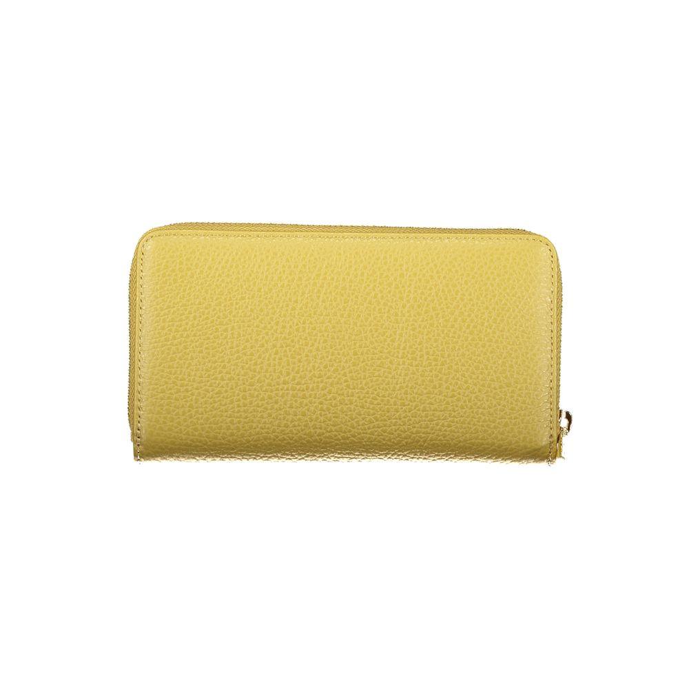 10483654 - PreLoved & Luxe