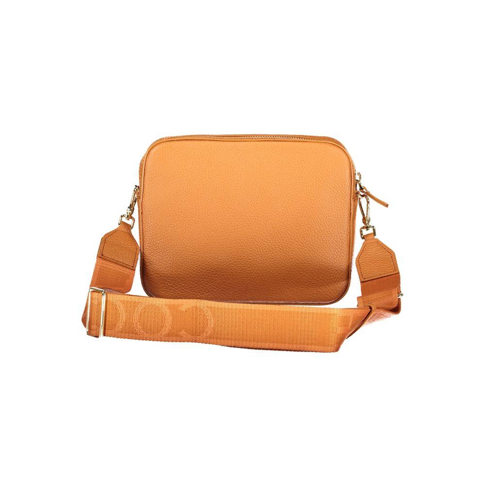10483660 - PreLoved & Luxe