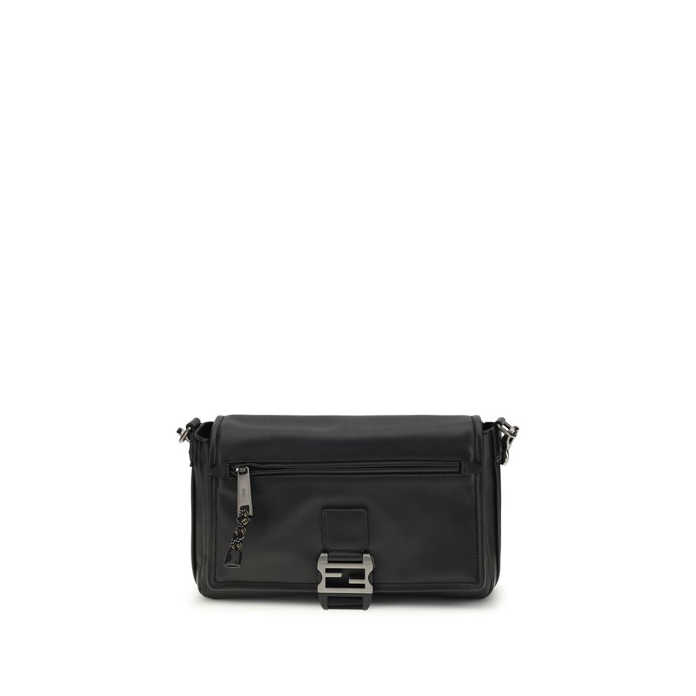10499369 - PreLoved & Luxe