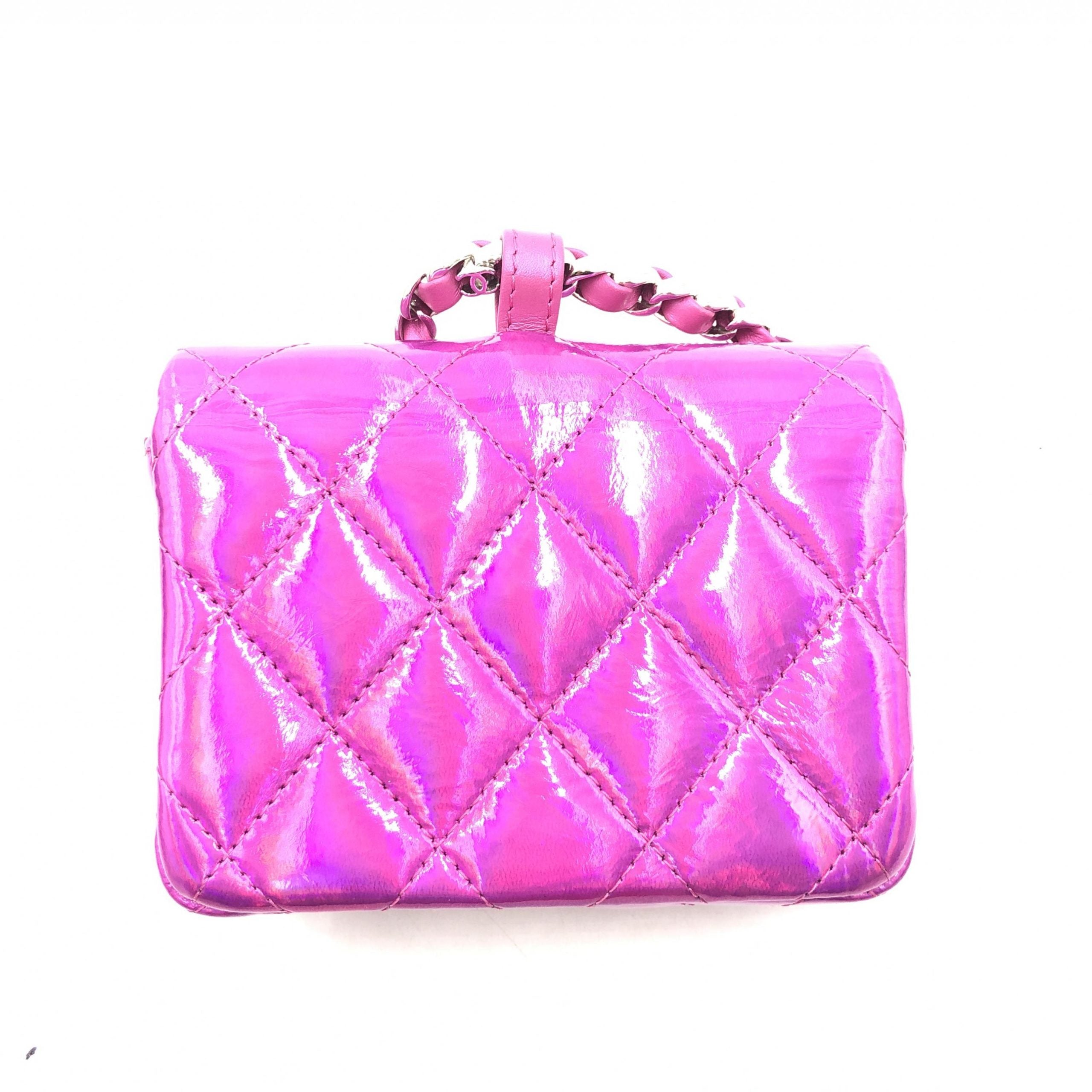 Pre-Owned Chanel Iridescent Pink Quilted Leather Pouch Multicolor Women's B+ (Good — light signs of wear)