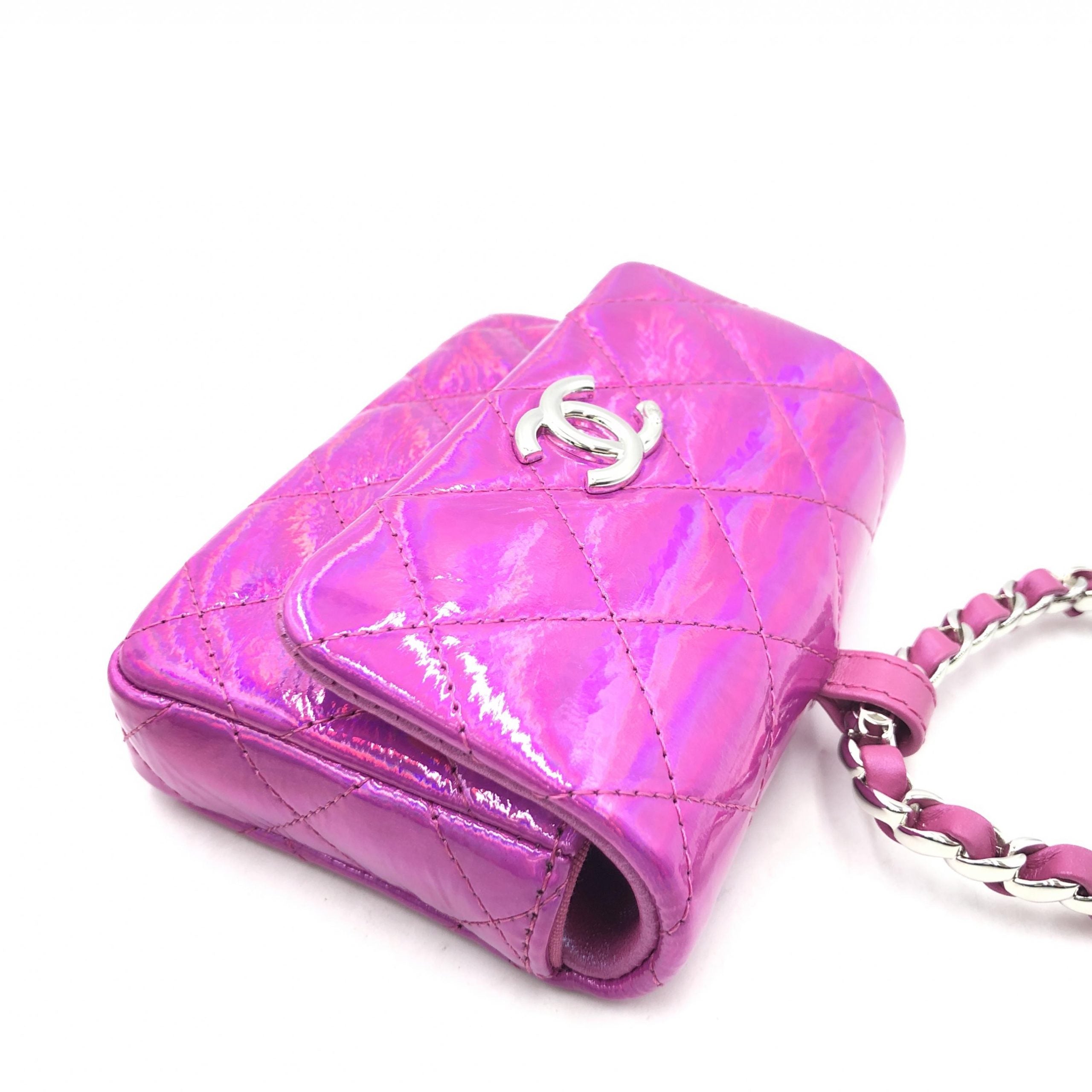Pre-Owned Chanel Iridescent Pink Quilted Leather Pouch Multicolor Women's B+ (Good — light signs of wear)