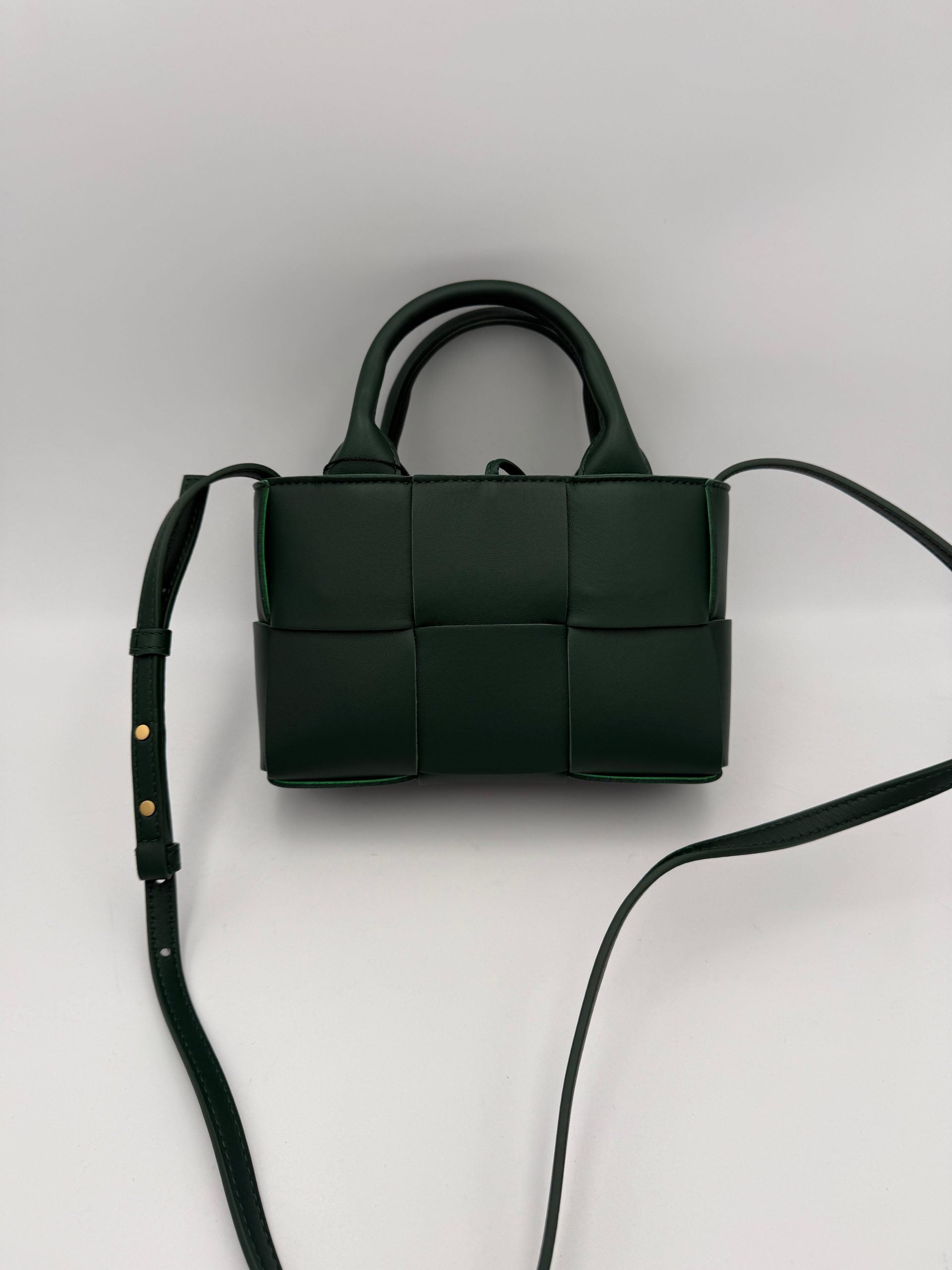 Pre-Owned Bottega Veneta BOTTEGA VENETA CANDY ARCO Shoulder Bag Green Women's AB (Very Good — between Lightly Used and Used)