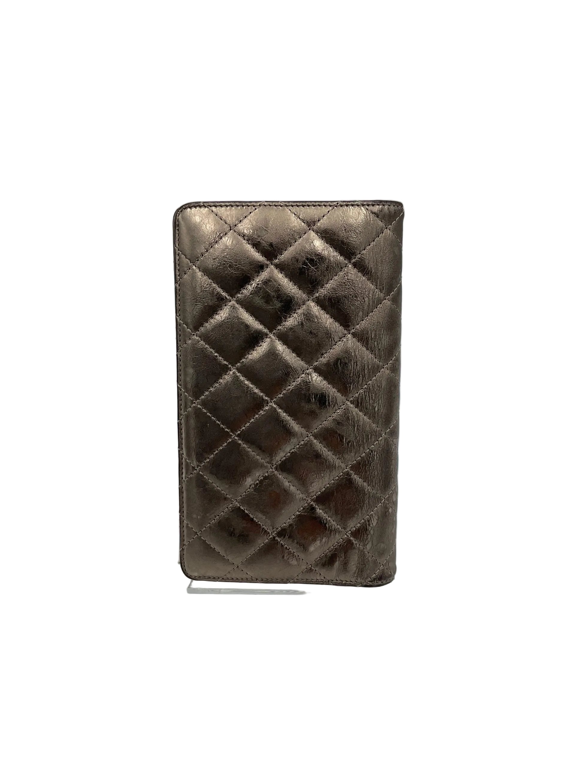 Chanel CHANEL Matèlassè Platinum Wallet - PreLoved & Luxe