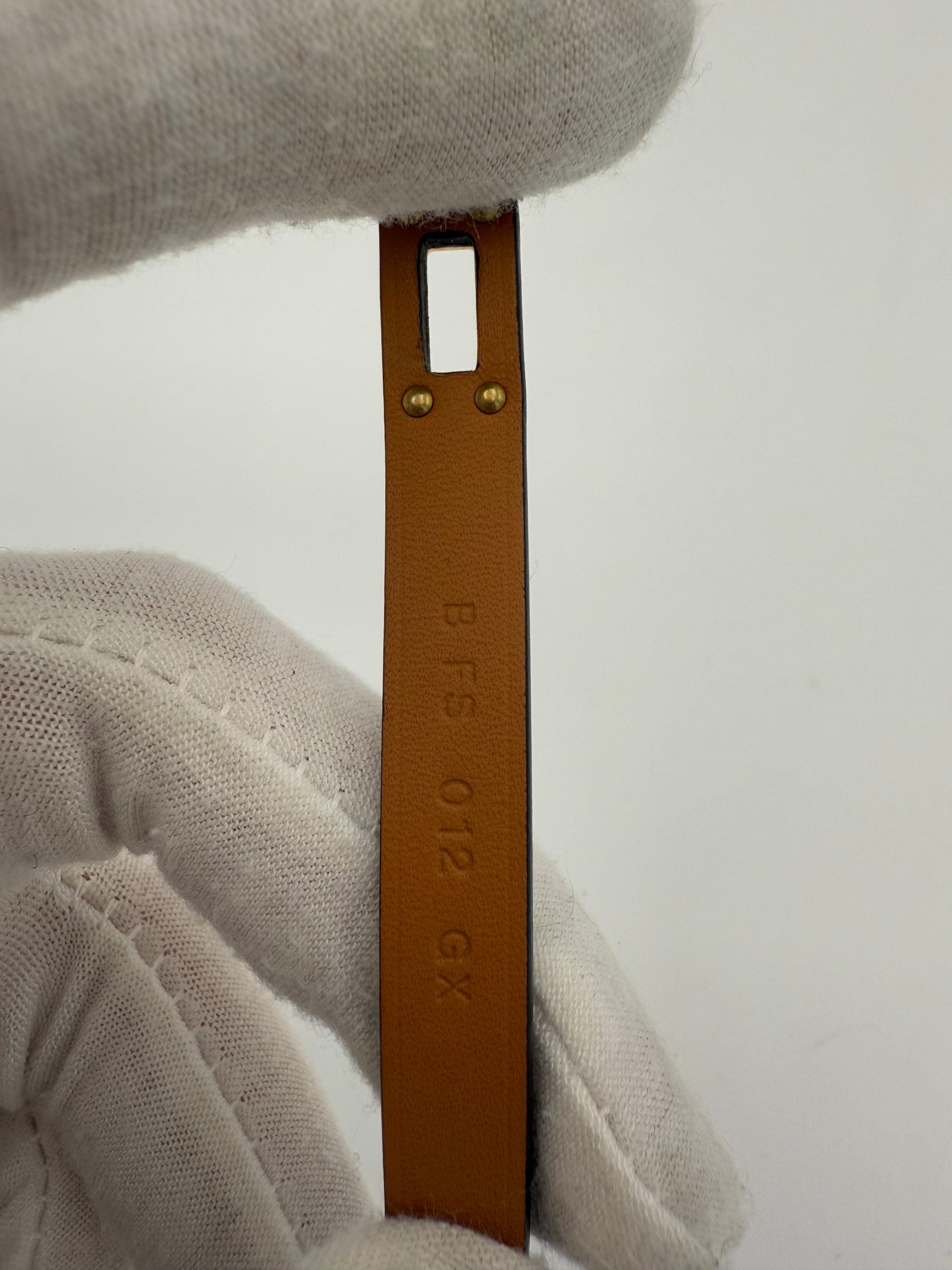 Pre-Owned Hermès HERMÈS KELLY Bracelet White Women's AB (Very Good — between Lightly Used and Used)