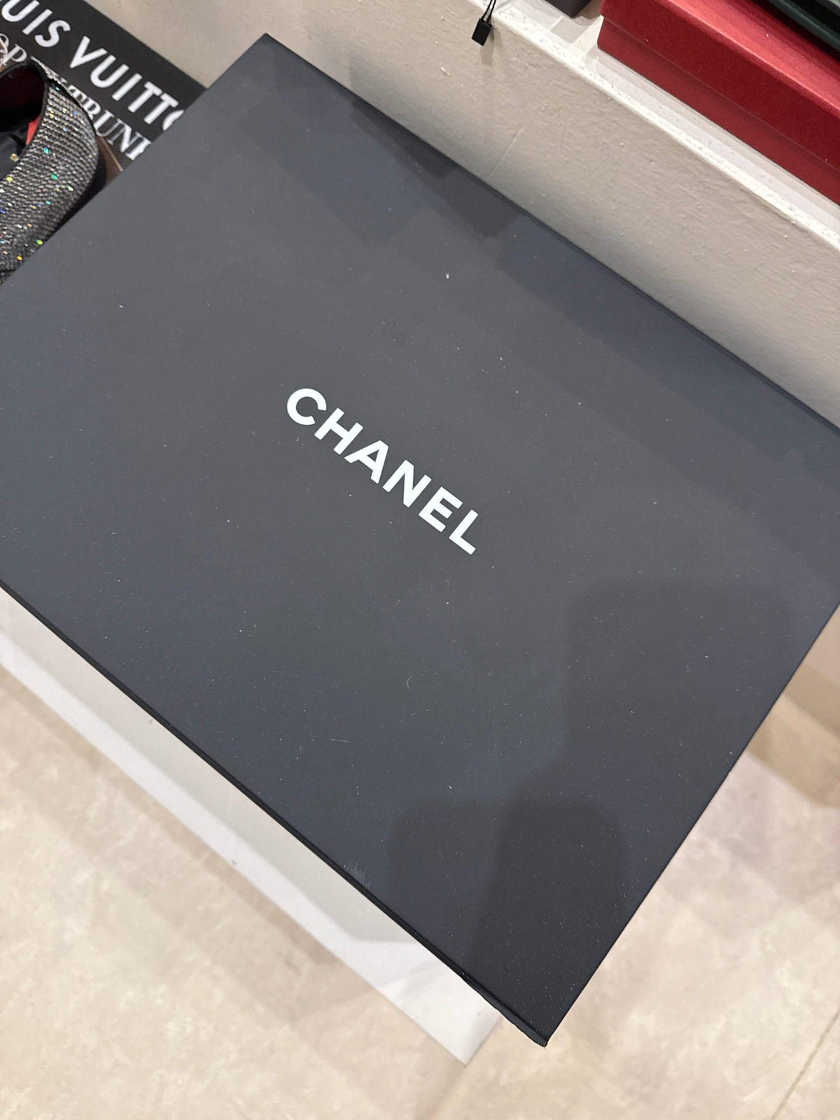 Chanel CHANEL Timeless Classique Jumbo Handbag
