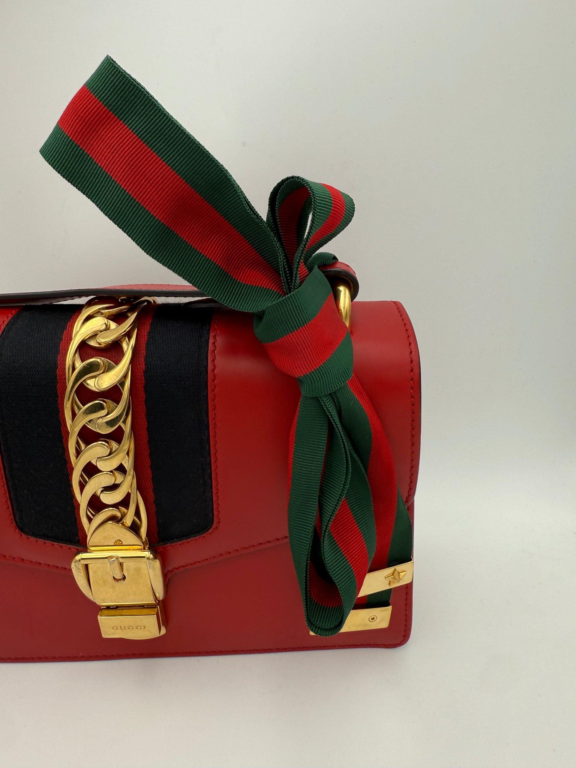 Pre-Owned Gucci GUCCI SYLVIE Red Handbag Multicolor Women's AB (Very Good — between Lightly Used and Used)