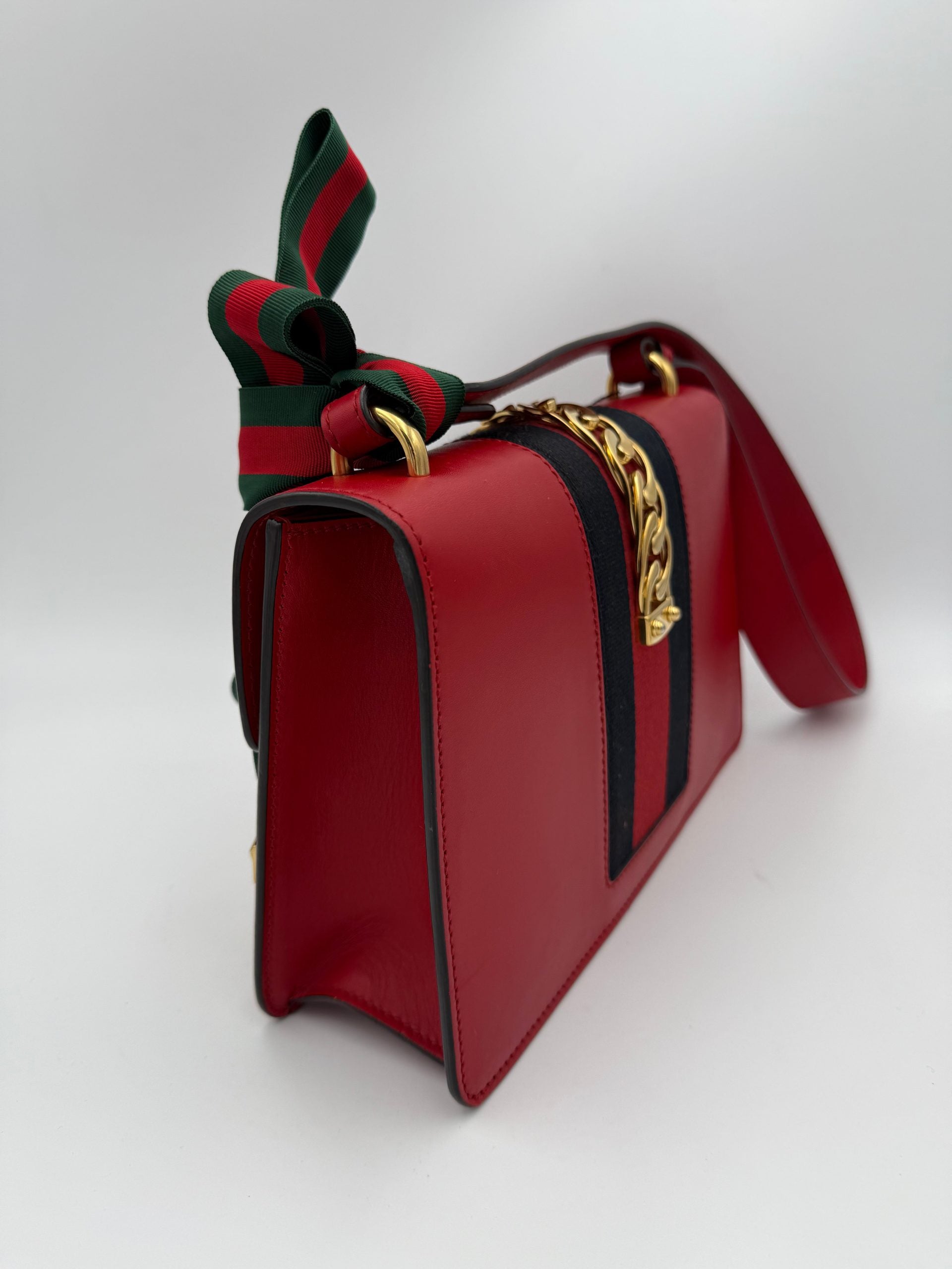 Pre-Owned Gucci GUCCI SYLVIE Red Handbag Multicolor Women's AB (Very Good — between Lightly Used and Used)