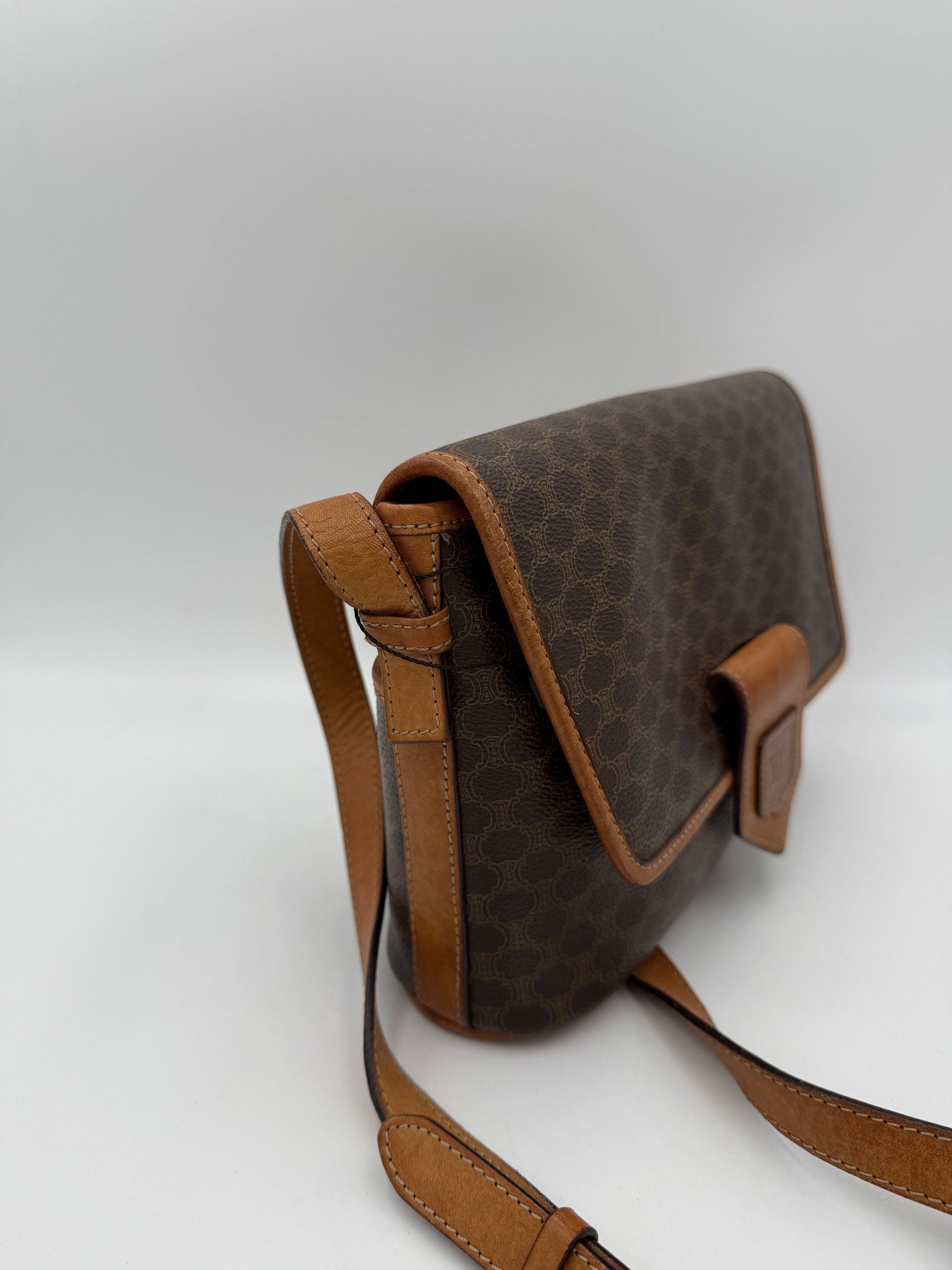 Pre-Owned Celine CELINE TRIOMPHE Vintage Monogram Handbag Multicolor Women's AB (Very Good — between Lightly Used and Used)