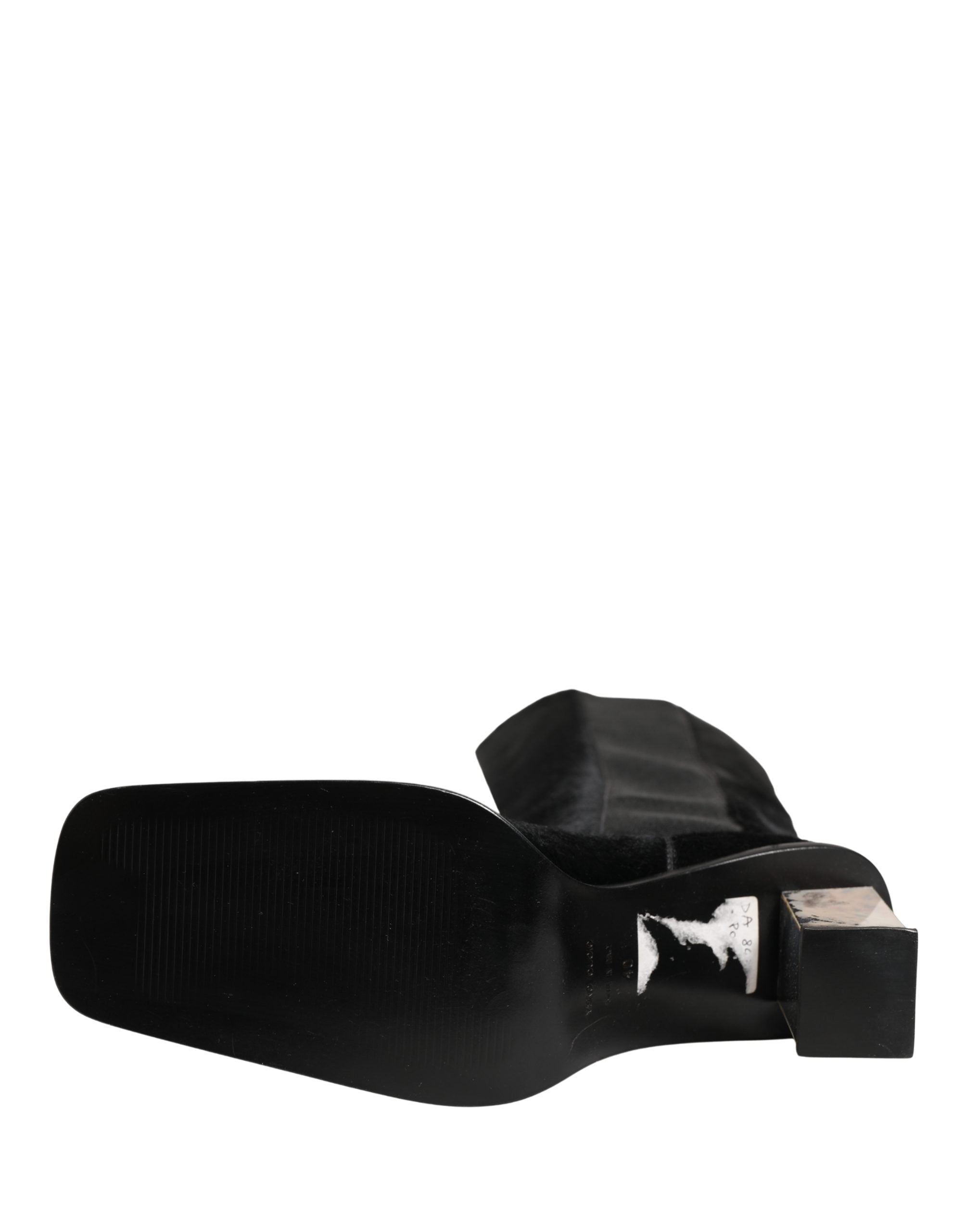 10565605 - PreLoved & Luxe