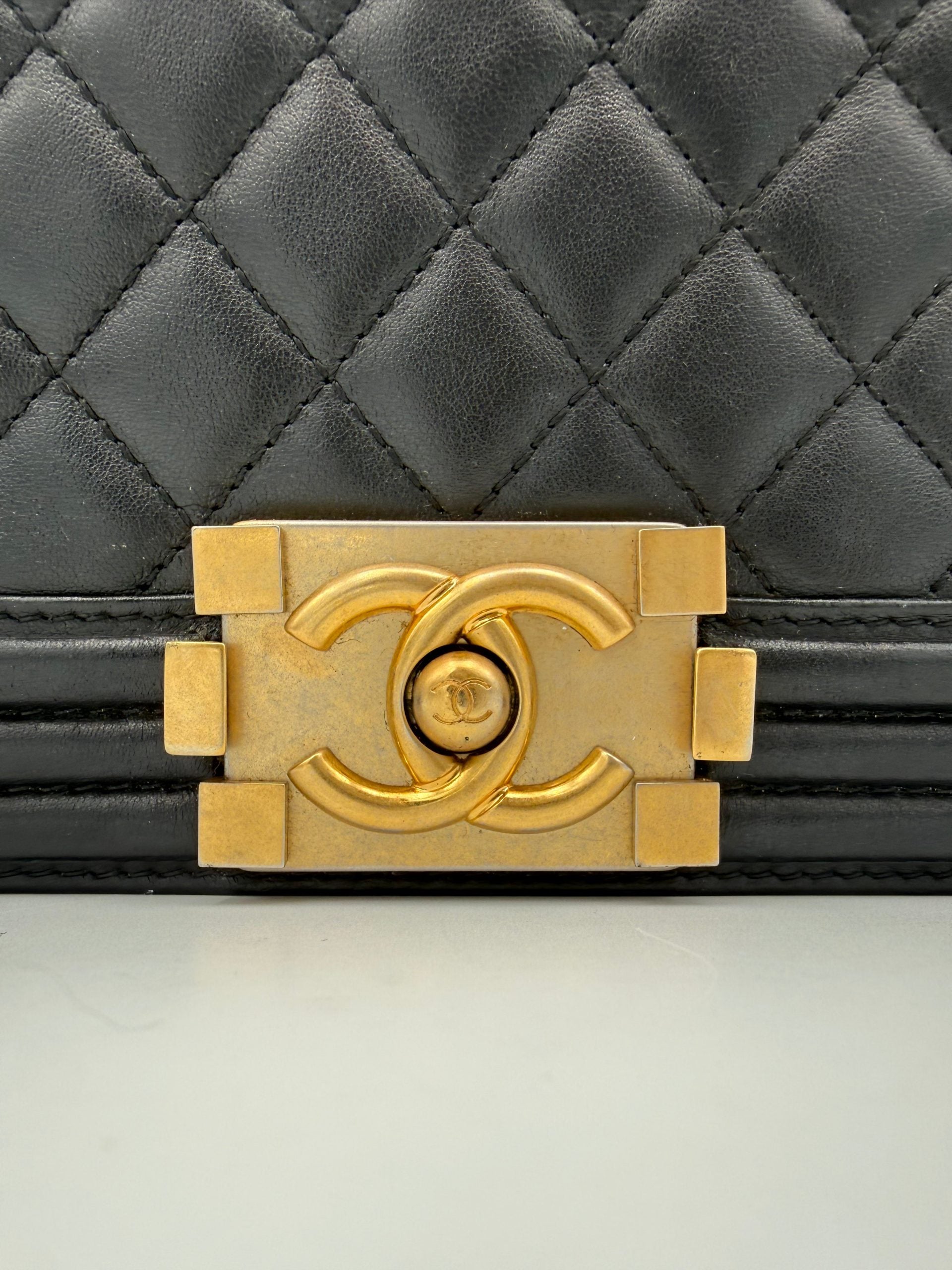 10645112 - PreLoved & Luxe