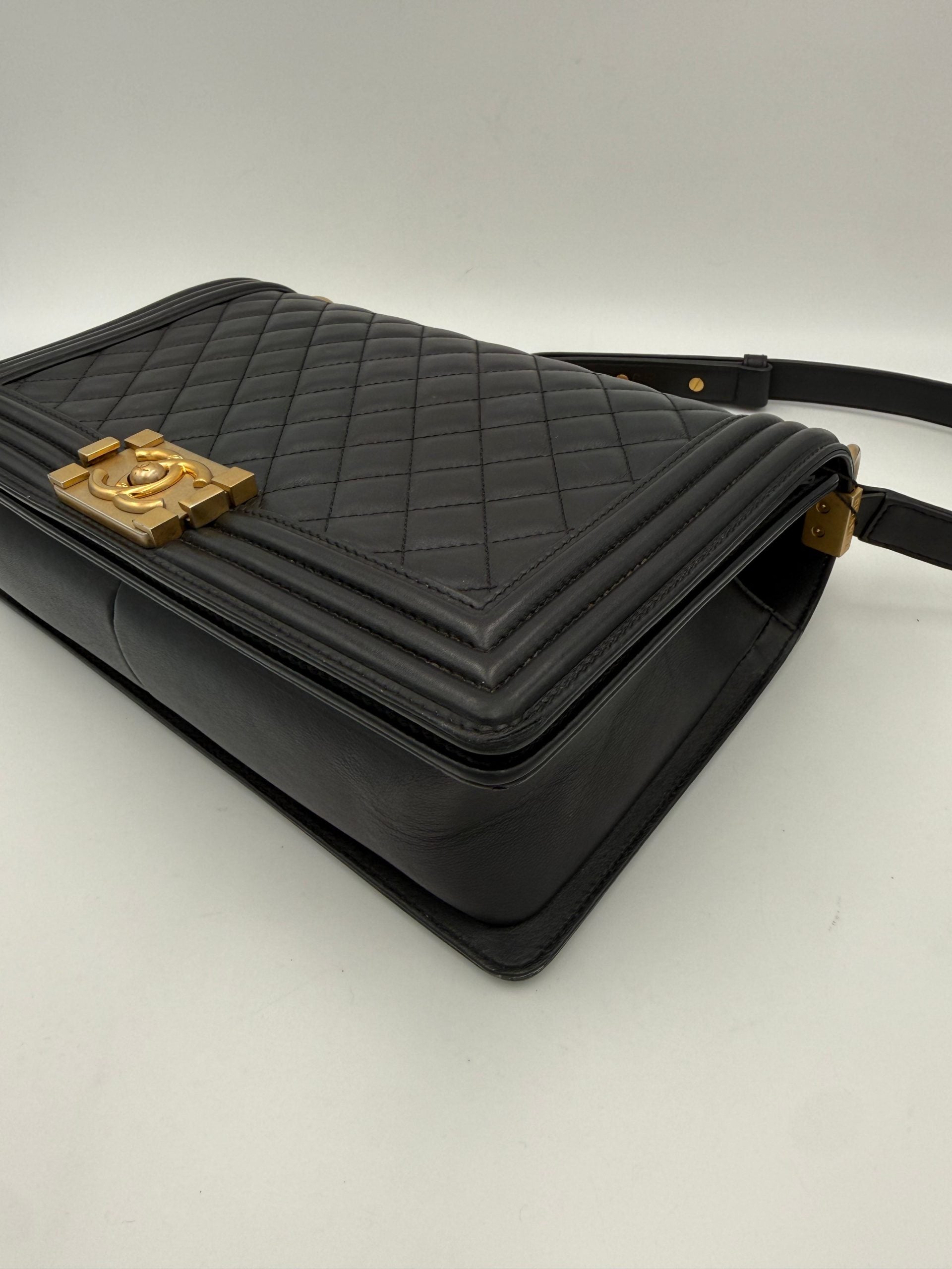Pre-Owned Chanel CHANEL BOY Large Handbag Multicolor Women's AB (Very Good — between Lightly Used and Used)