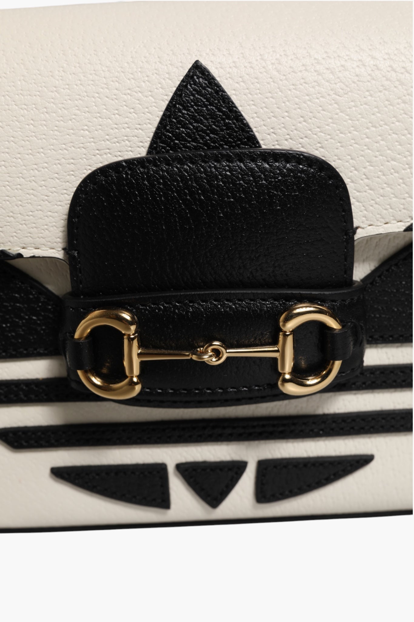 10645517 - PreLoved & Luxe