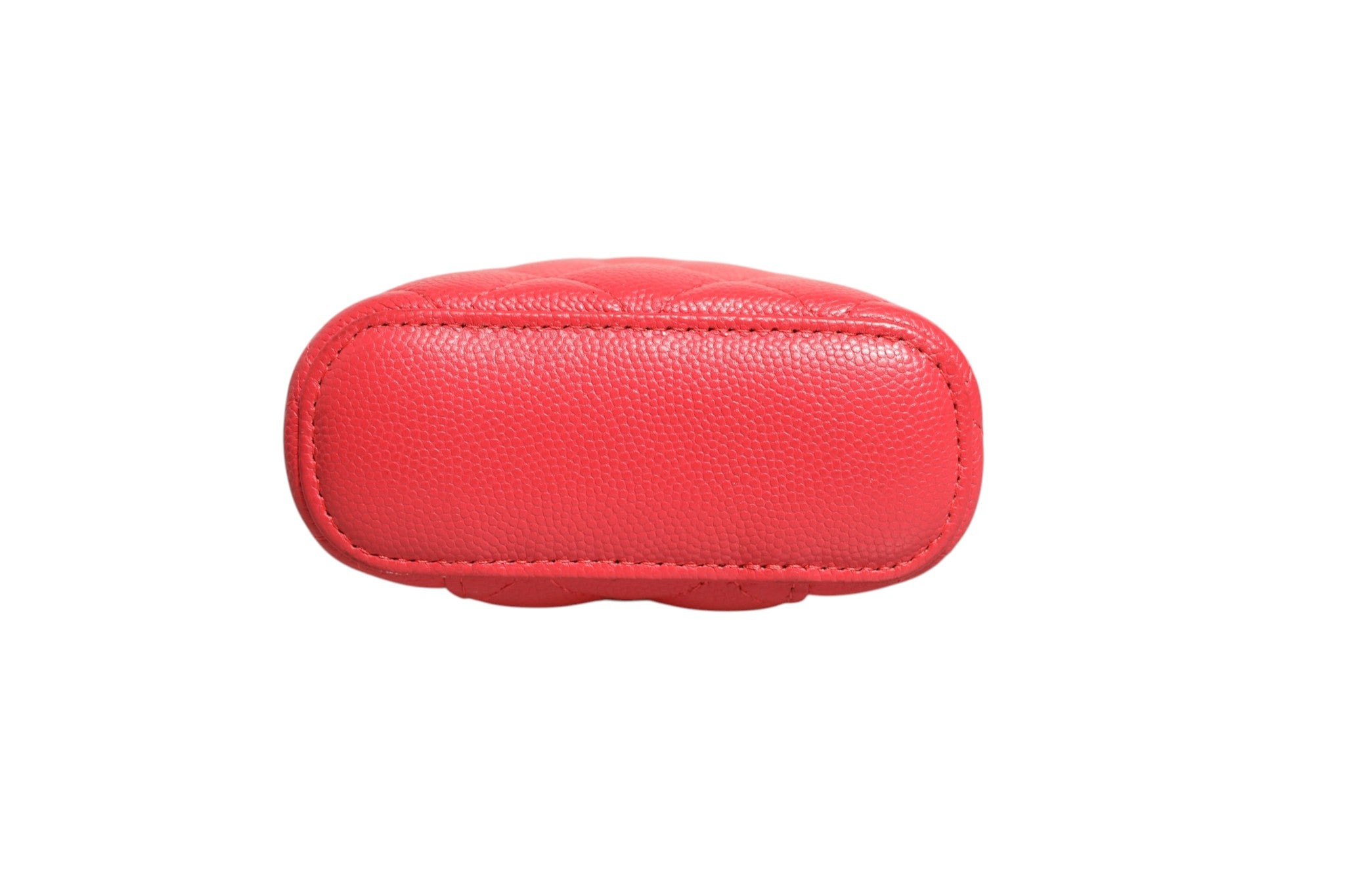 Pre-Owned Chanel Red Caviar Quilted Small Vertical Coco Beauty Vanity Case with Chain Red Women's B+ (Good — light signs of wear)