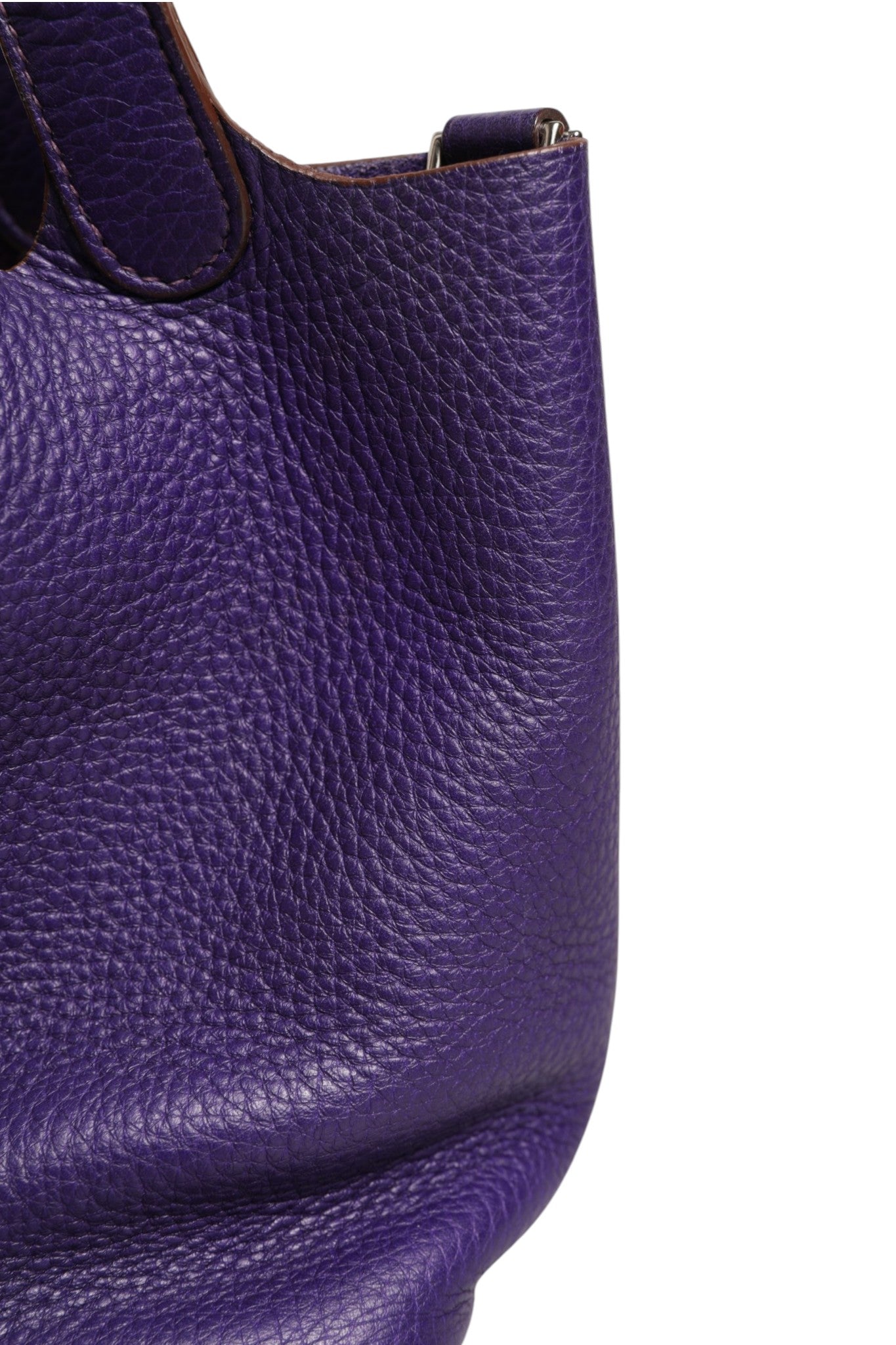 Hermès 18 Violet Clemence Leather Picotin Lock Handbag
