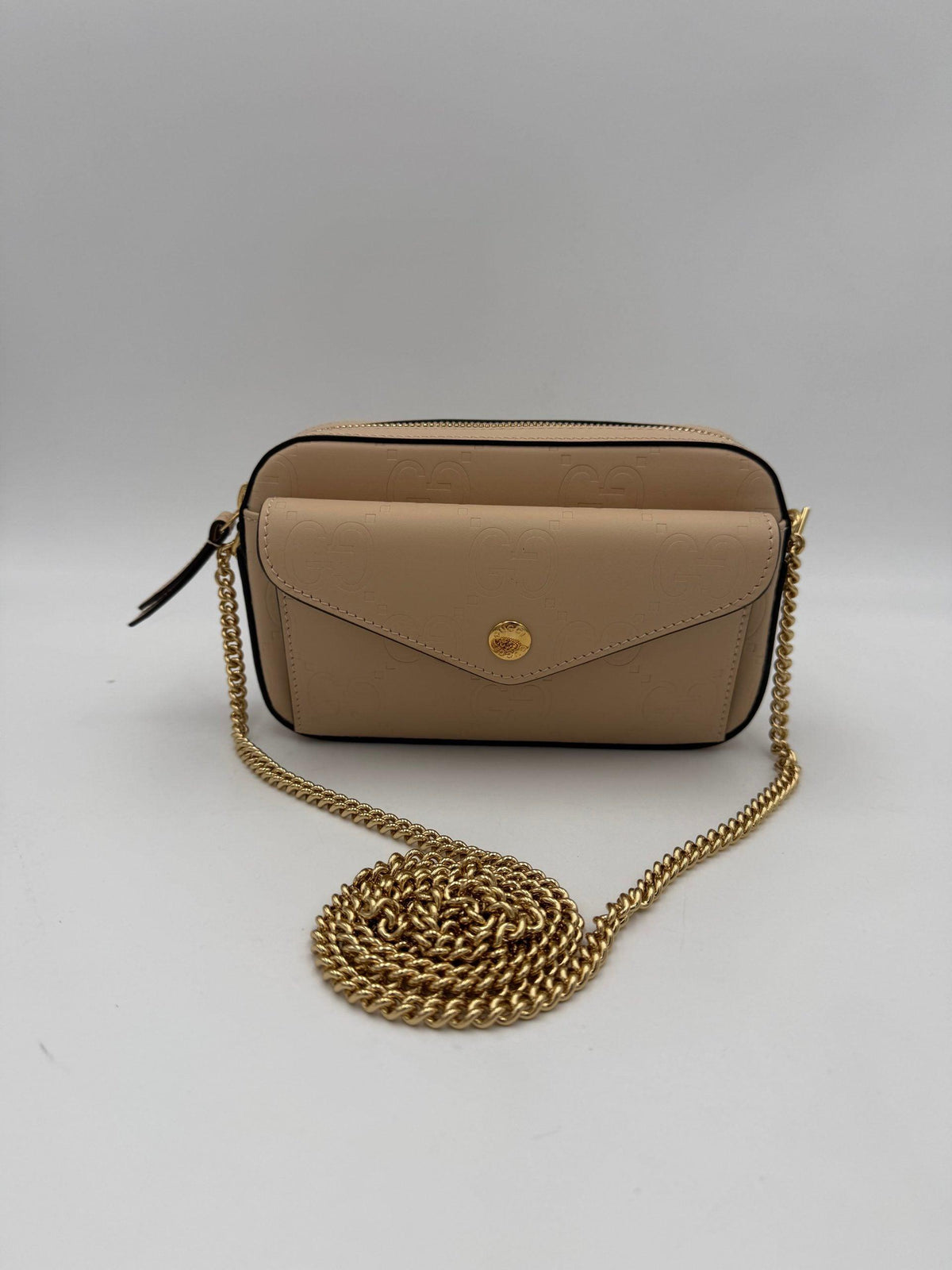 10674303 - PreLoved & Luxe