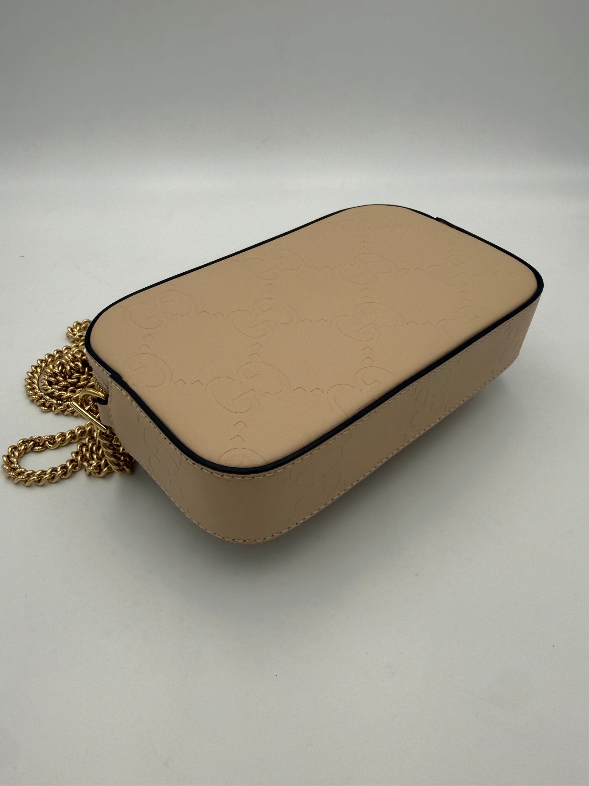Pre-Owned Gucci GUCCI GG Jumbo Beige with Front Pocket Shoulder Bag White Women's AB (Very Good — between Lightly Used and Used)
