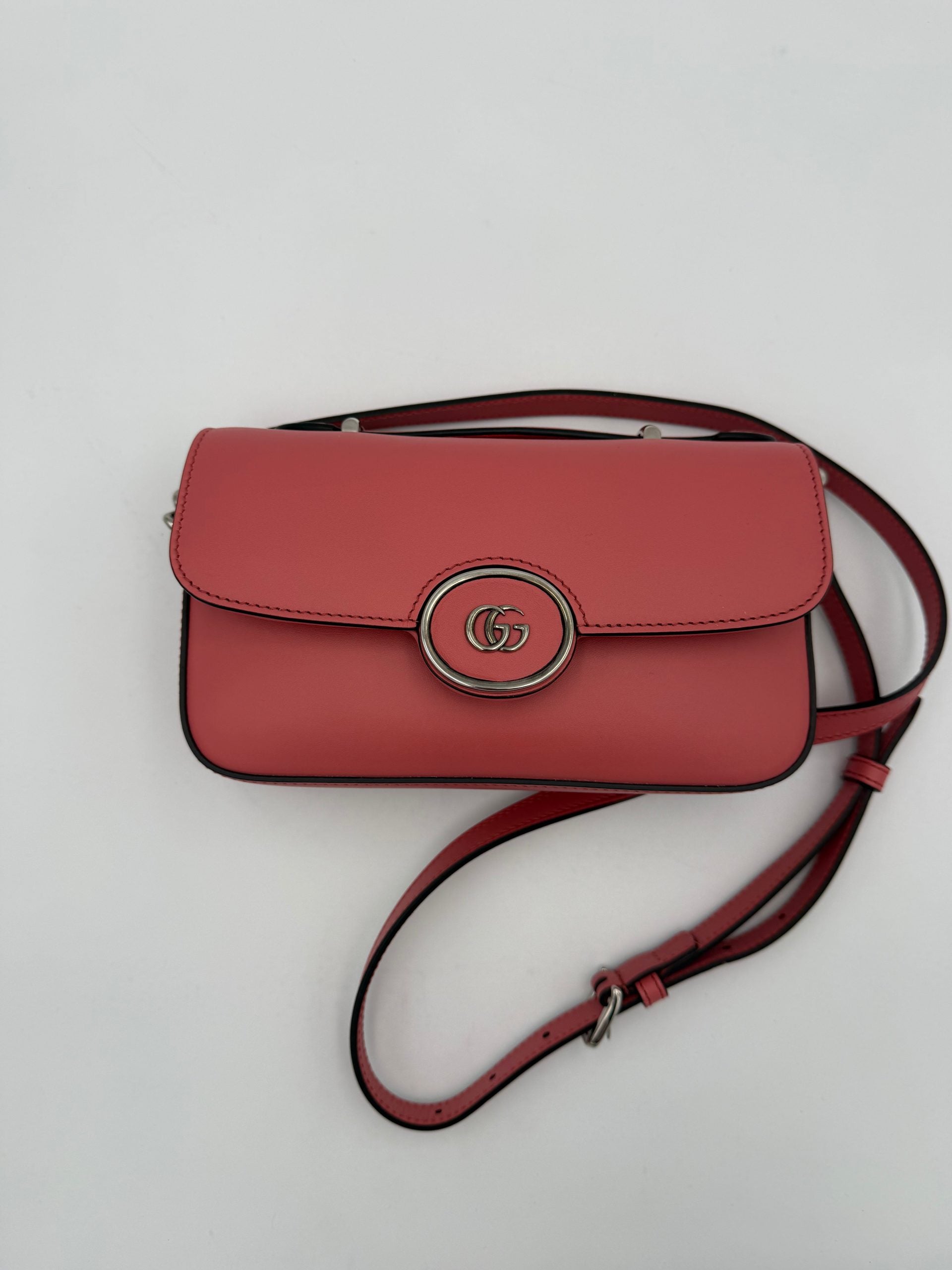 Pre-Owned Gucci GUCCI GG Marmont in Leather Shoulder Bag White Women's AB (Very Good — between Lightly Used and Used)