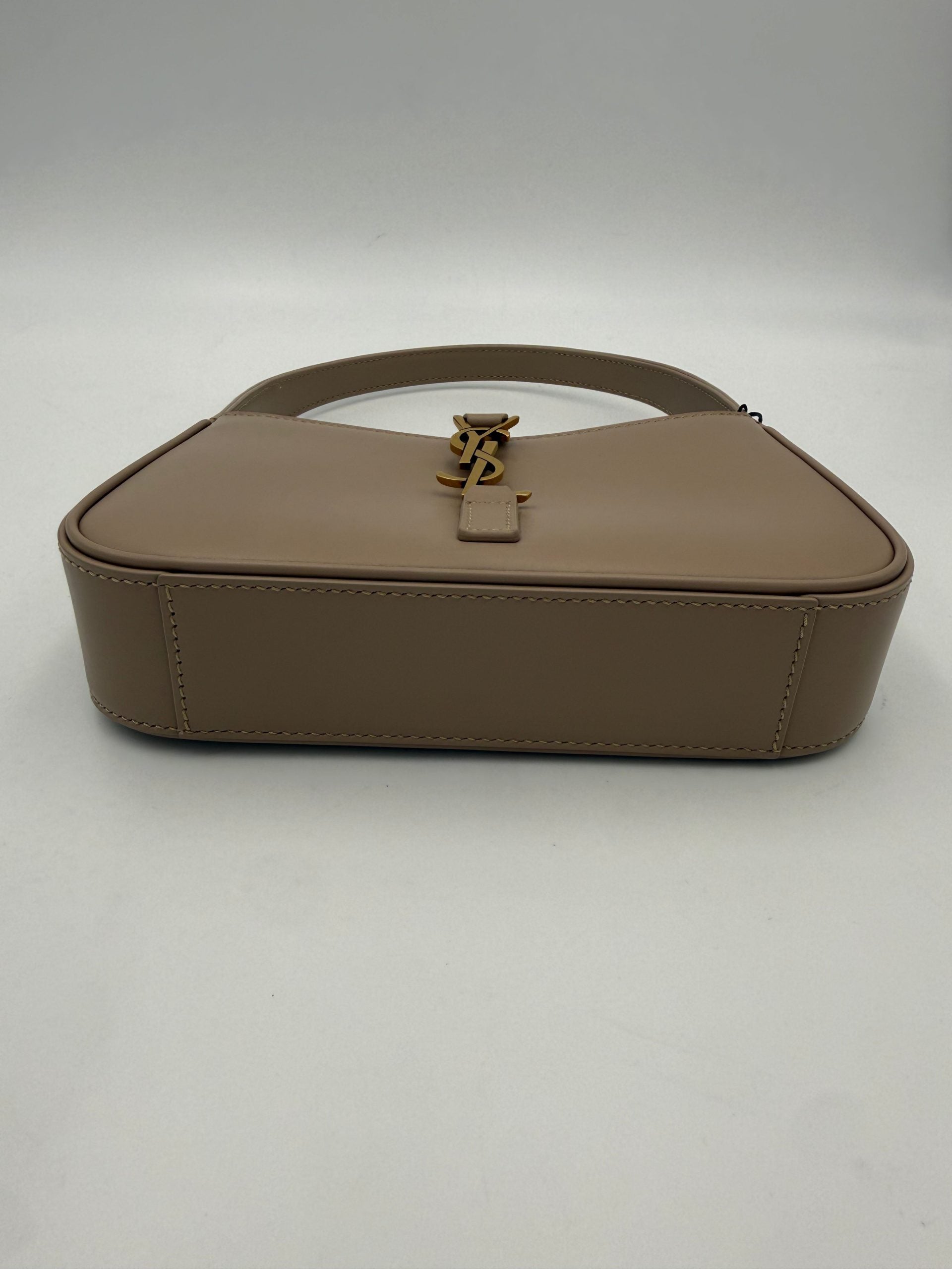 Pre-Owned Saint Laurent SAINT LAURENT LA 5 A 7 Mini Handbag Beige Women's AB (Very Good — between Lightly Used and Used)