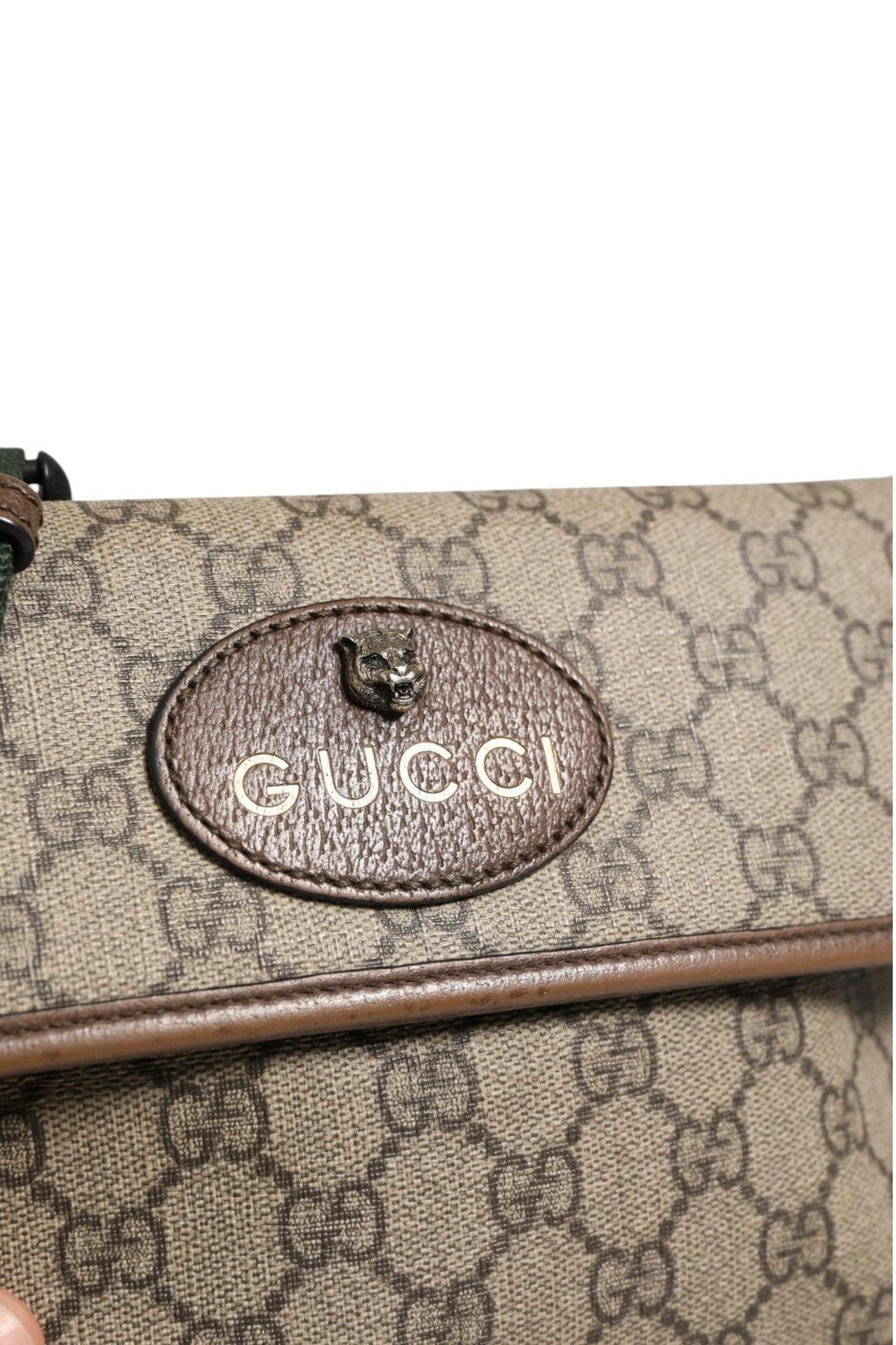 10711380 - PreLoved & Luxe