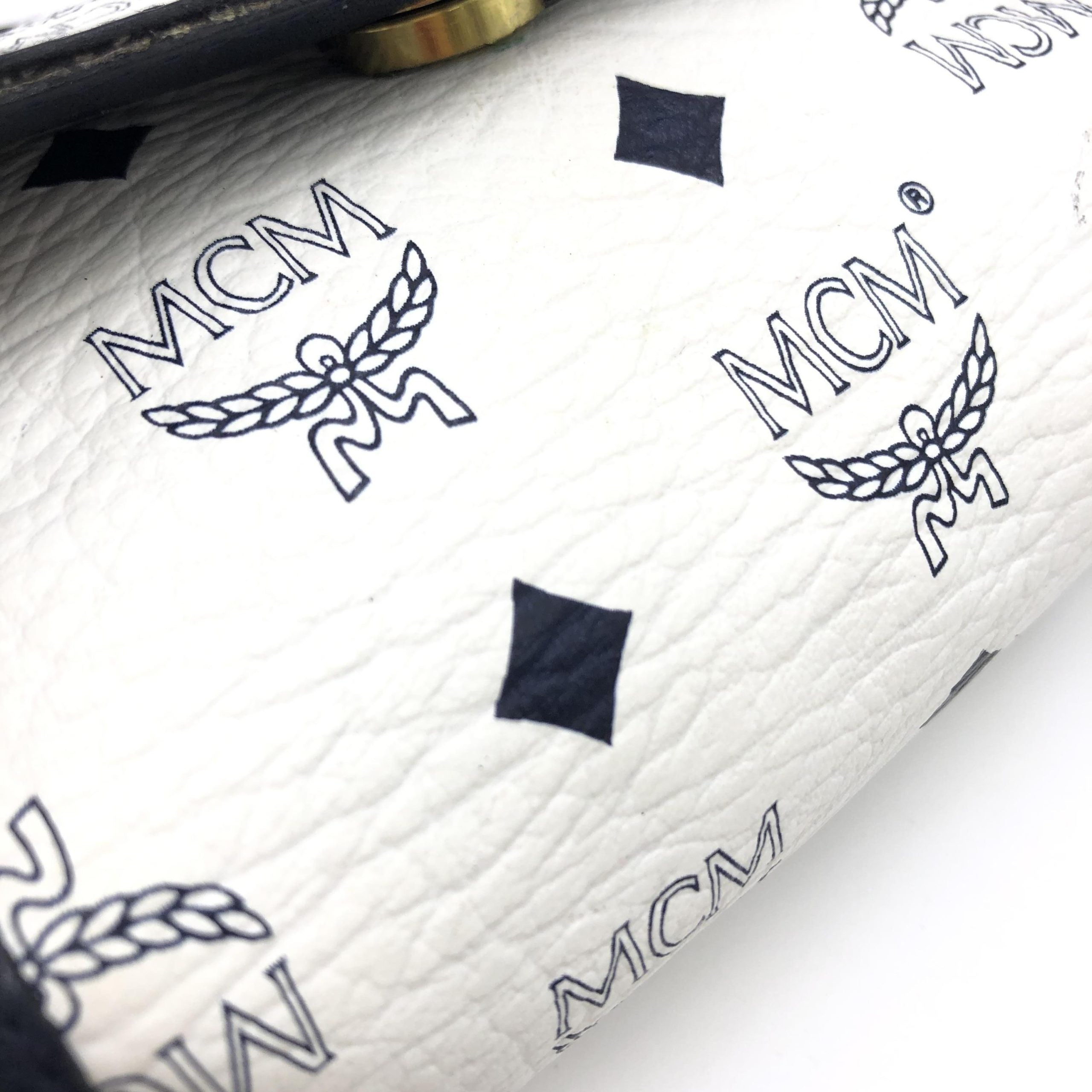 Pre-Owned MCM Mini Crossbody Bag White Visetos White Women's AB (Very Good — between Lightly Used and Used)