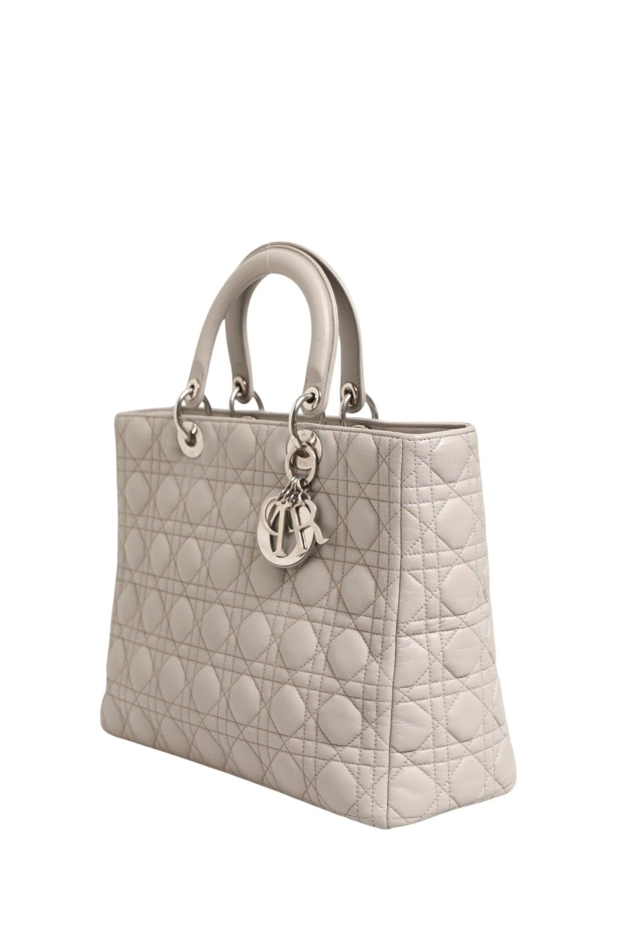 10752698 - PreLoved & Luxe