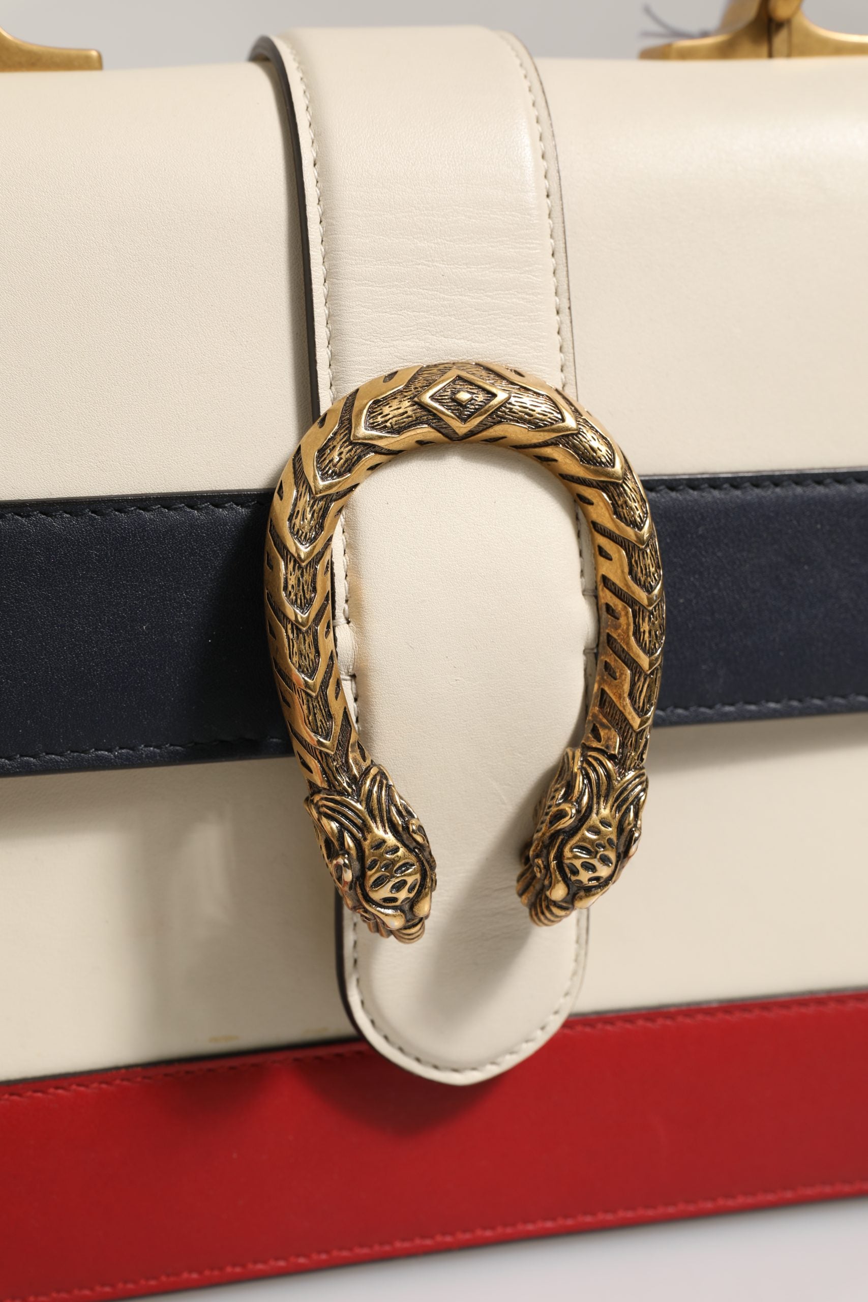 Pre-Owned Gucci Dionysus Bamboo Top Handle Bag Colorblock Leather White with blue and red details Women's B+ (Good — light signs of wear)