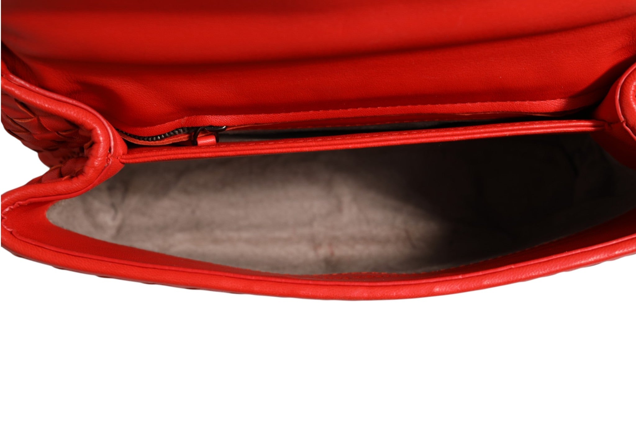 Pre-Owned Bottega Veneta Olimpia Small Intrecciato Leather Shoulder Bag Red Women's B+ (Good — light signs of wear)